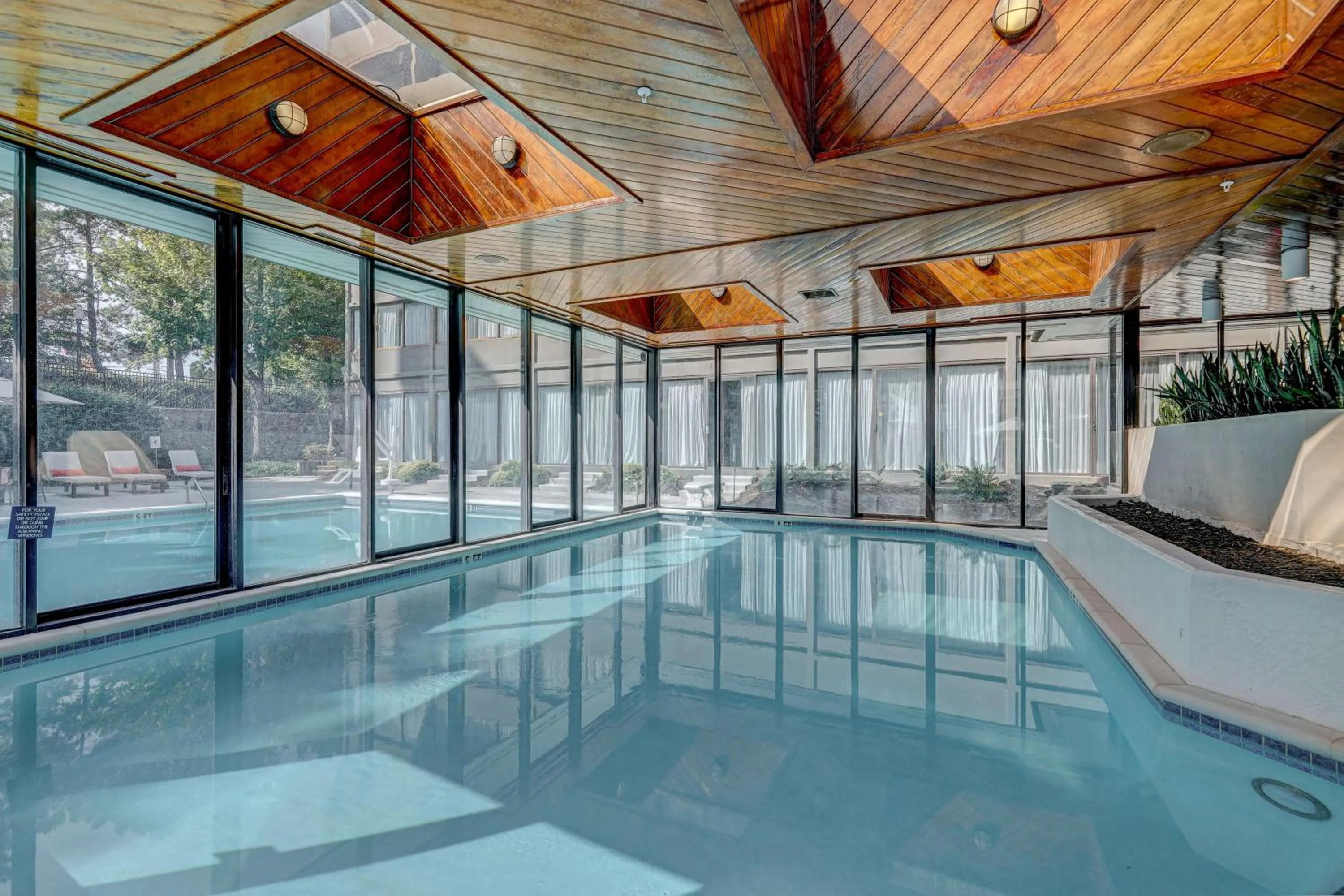 Pool view in DoubleTree by Hilton Atlanta Northwest/Marietta