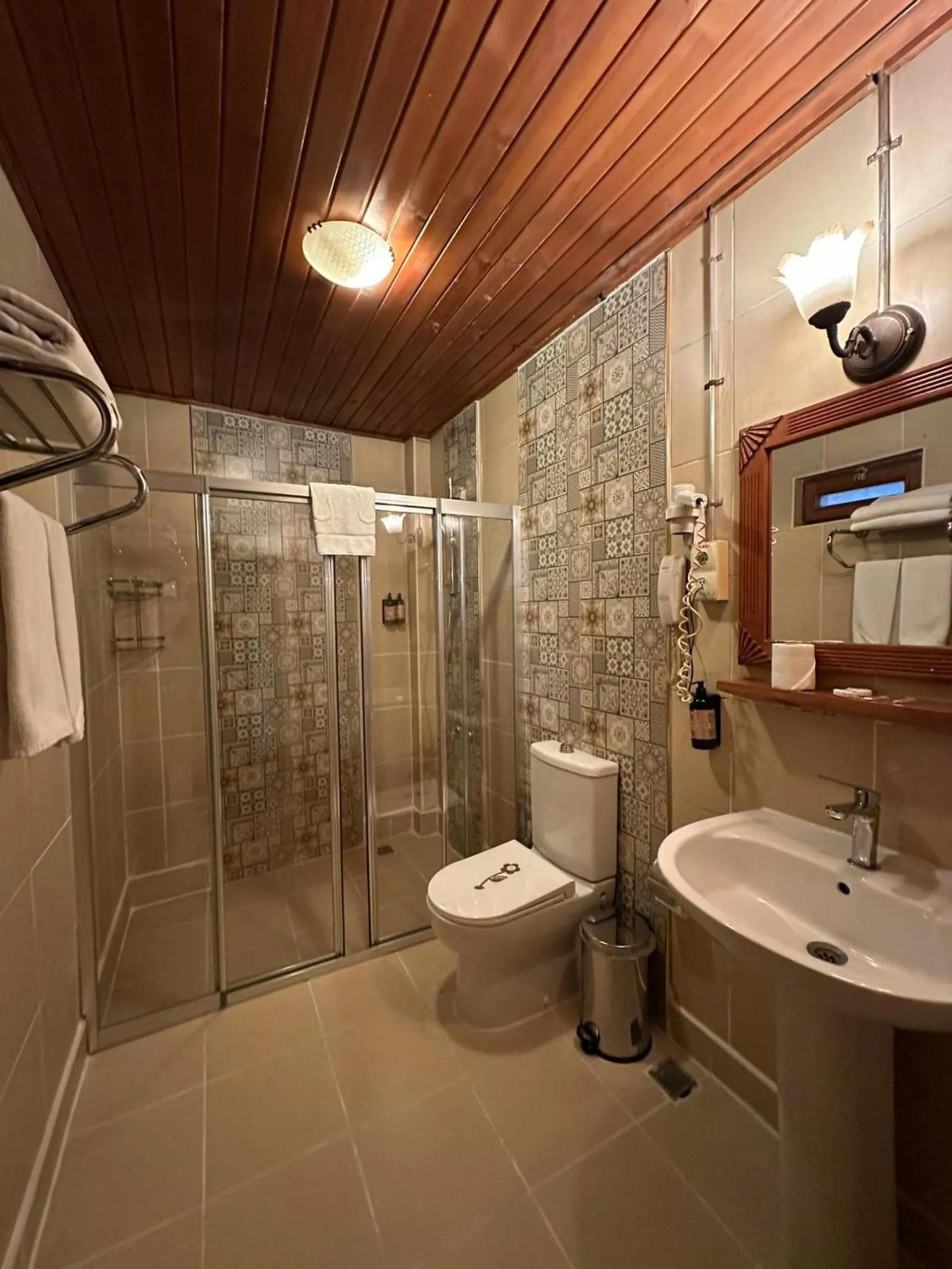 Bathroom in Zeynep Hanim Konagi