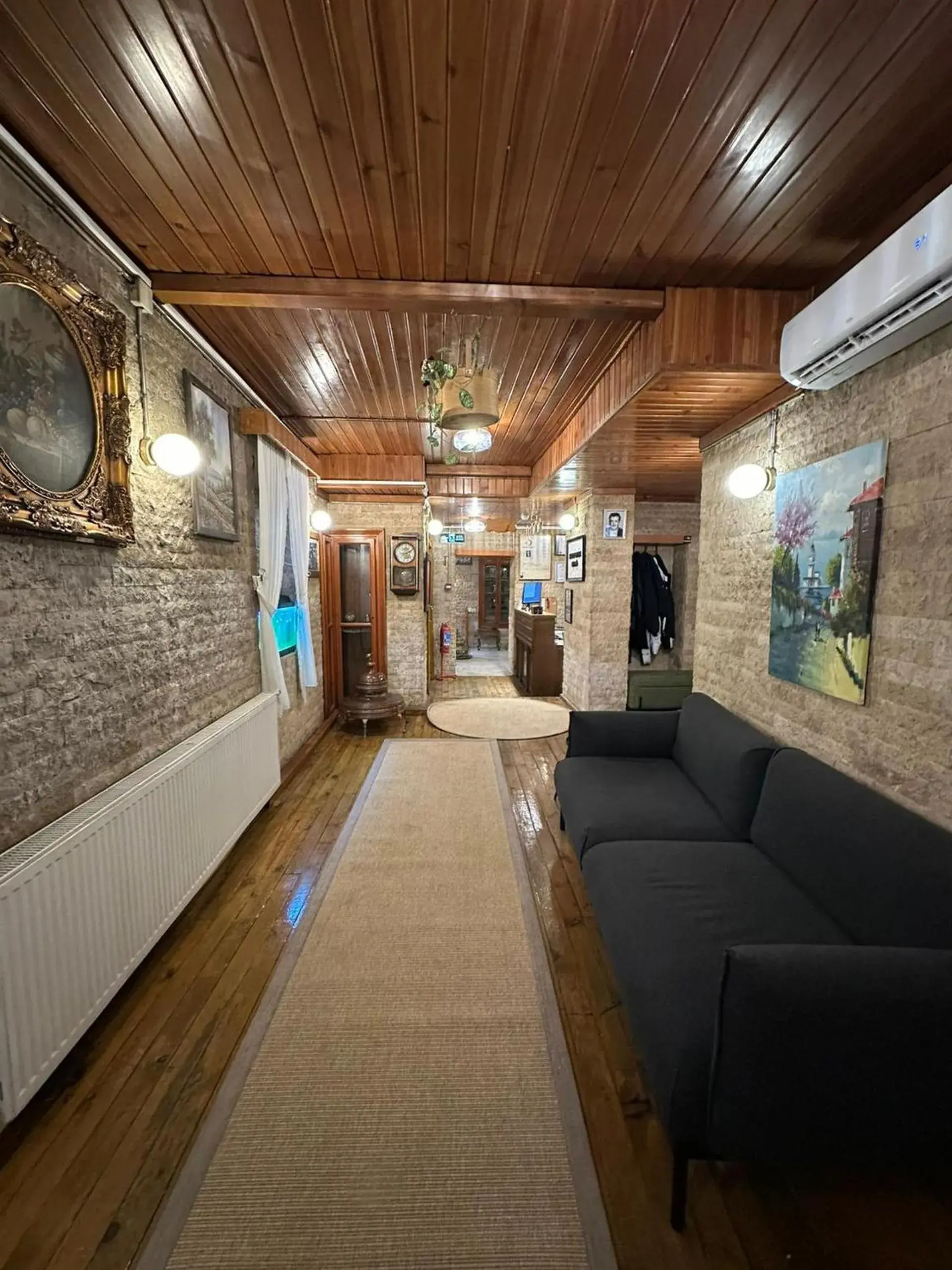 Lobby or reception in Zeynep Hanim Konagi Lobby or reception in Zeynep Hanim Konagi