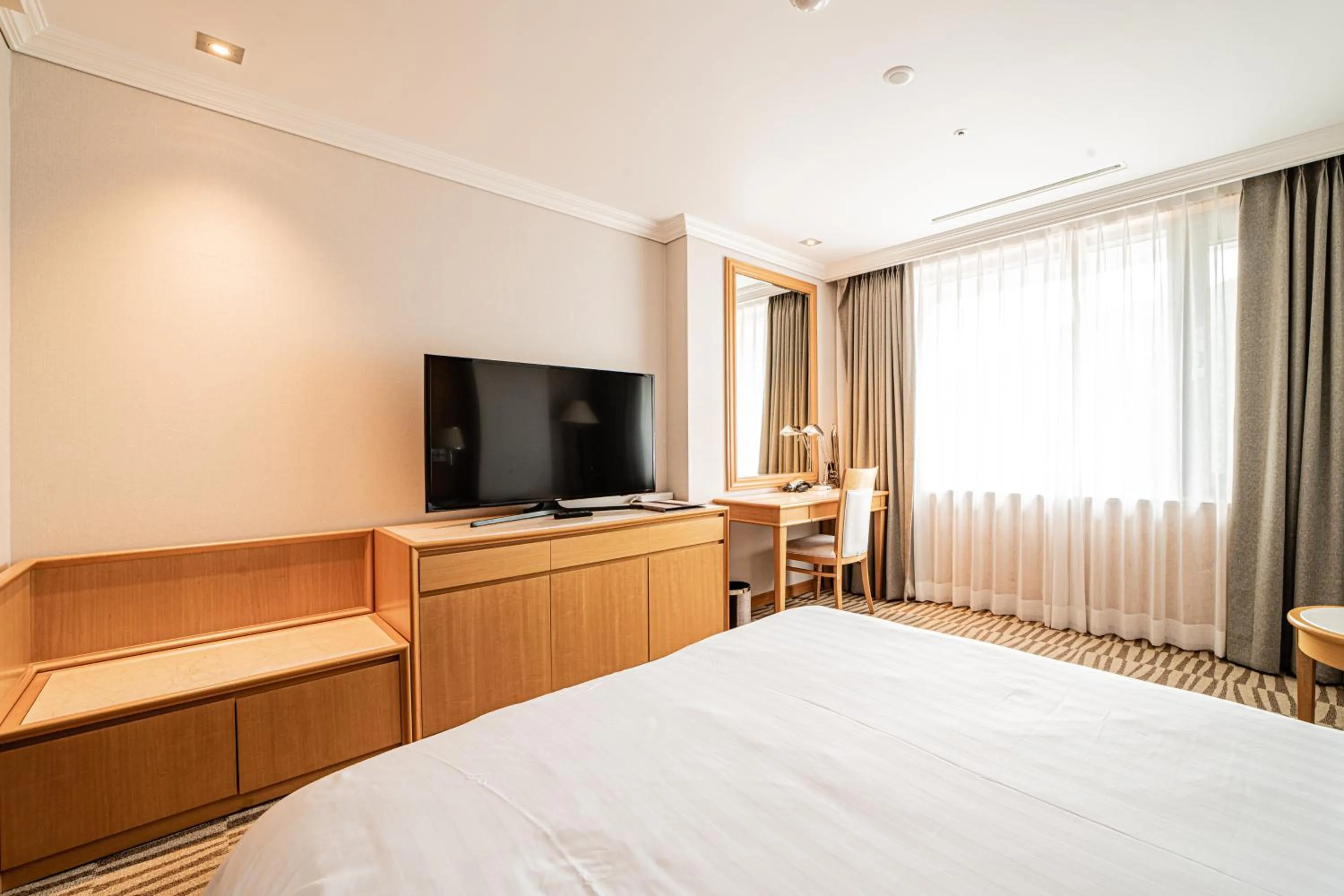 TV and multimedia in Hotel Geumosan