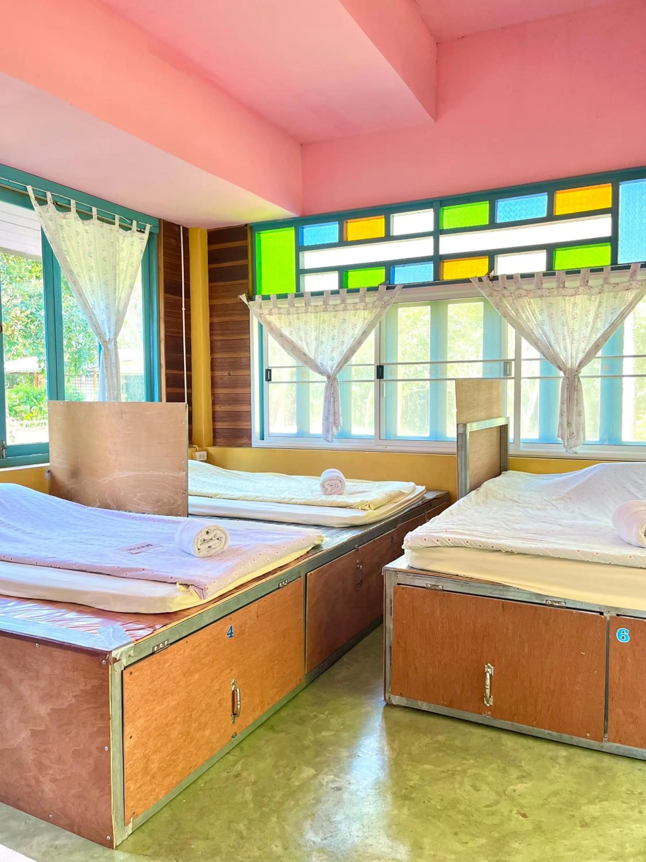 Property building, Bed in Pai Flora Resort