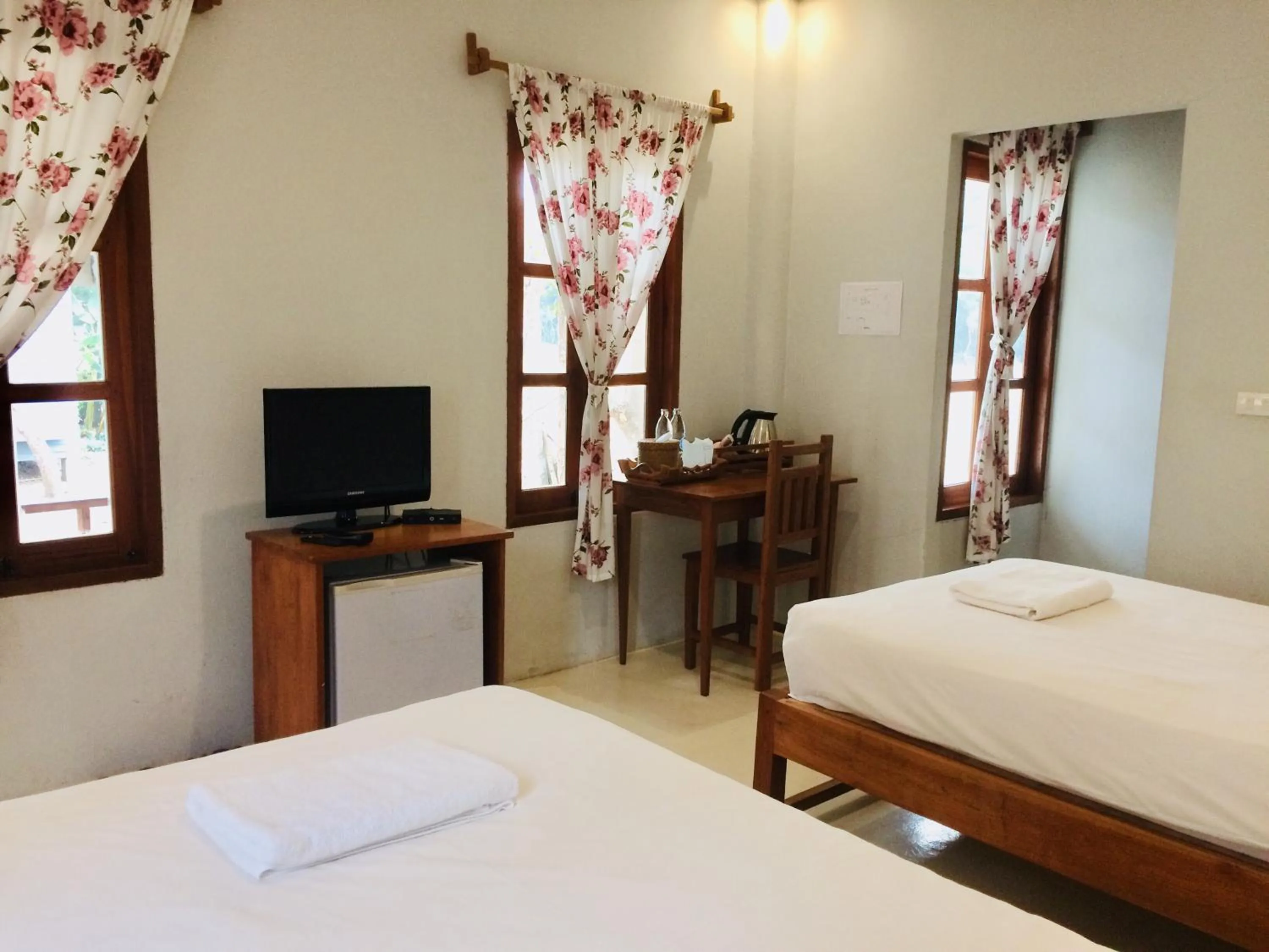 Standard Twin Room in Pai Flora Resort