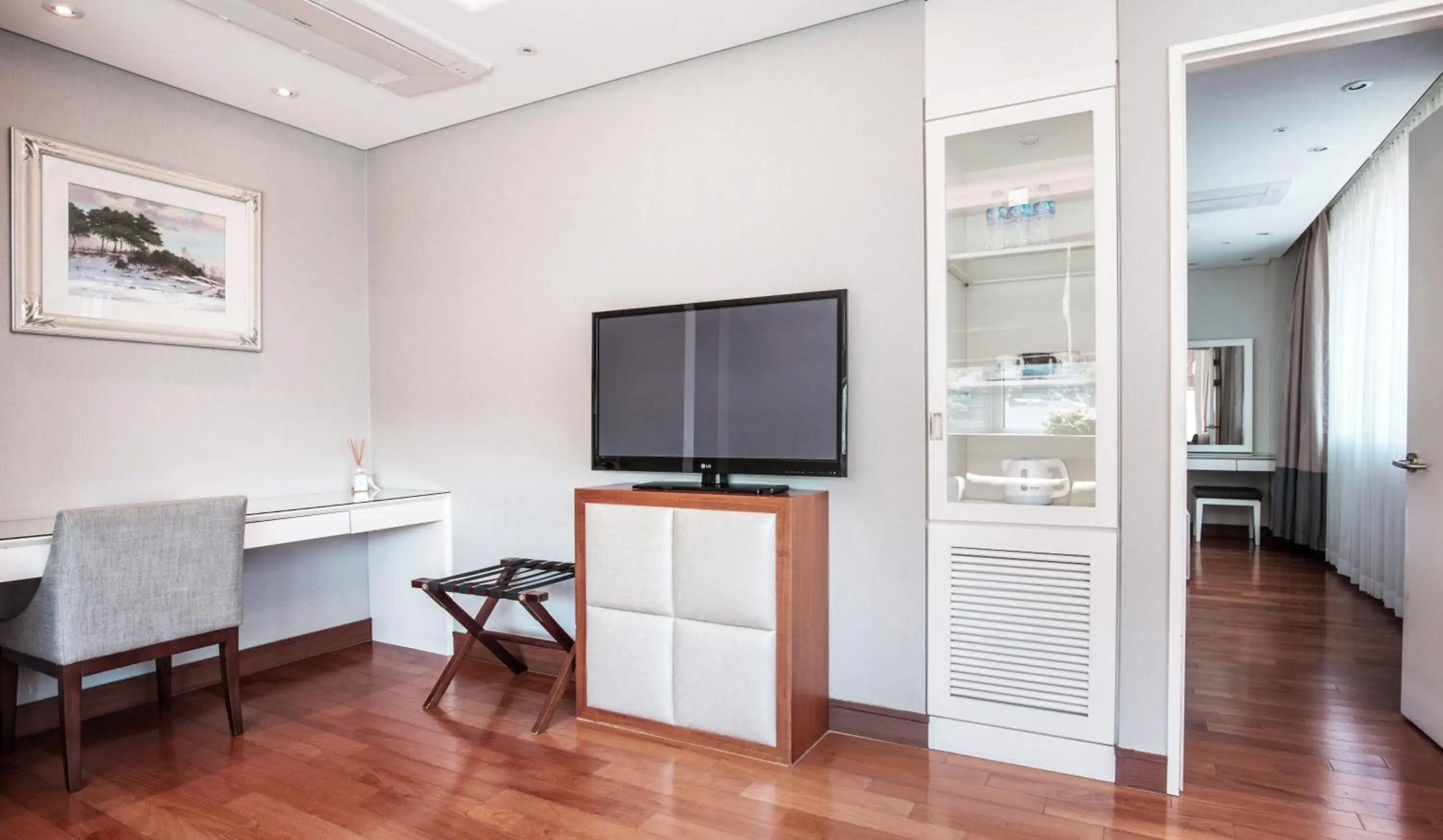 Living room in Hotel Prince Seoul Living room in Hotel Prince Seoul