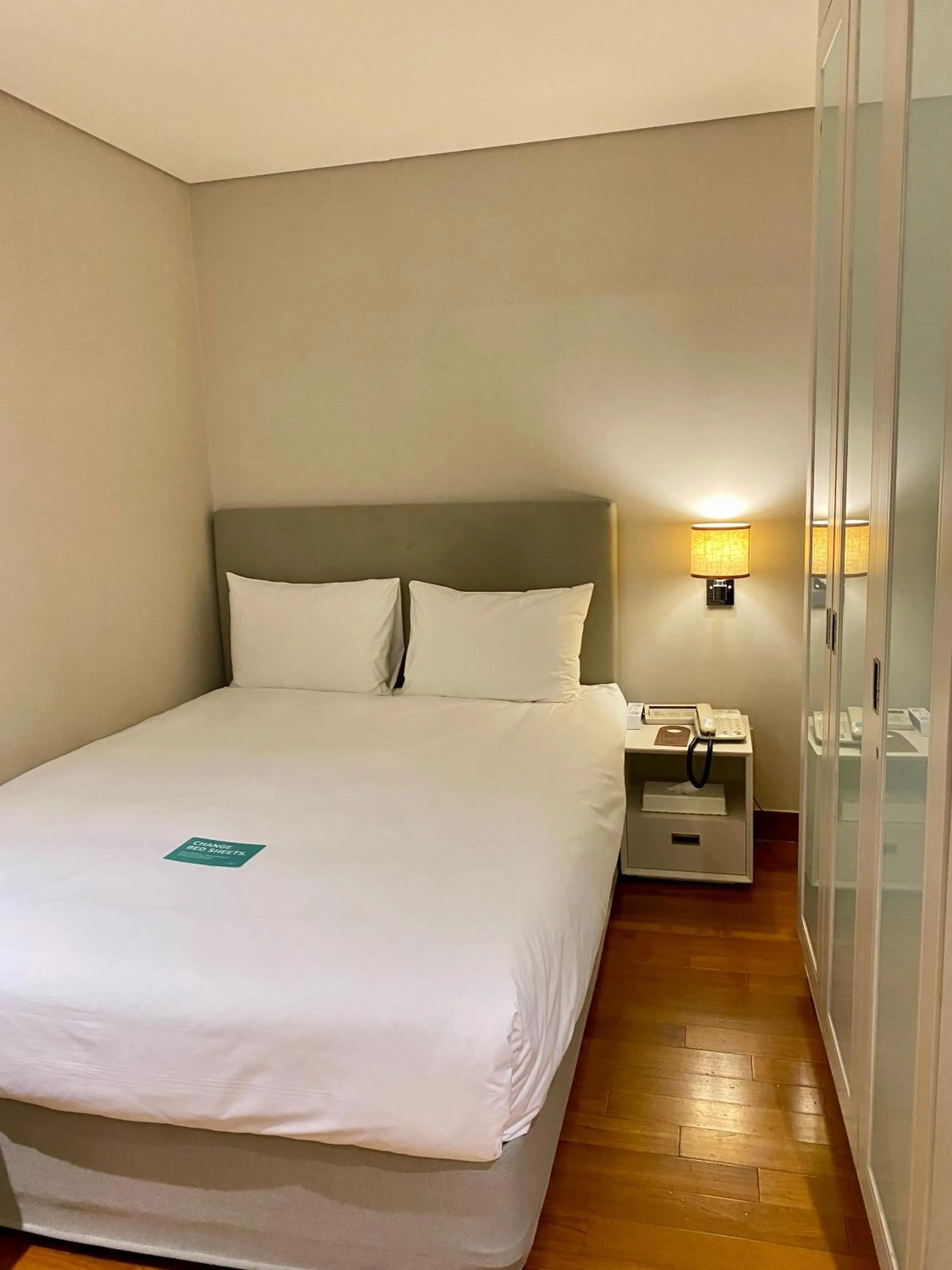 Bed in Hotel Prince Seoul