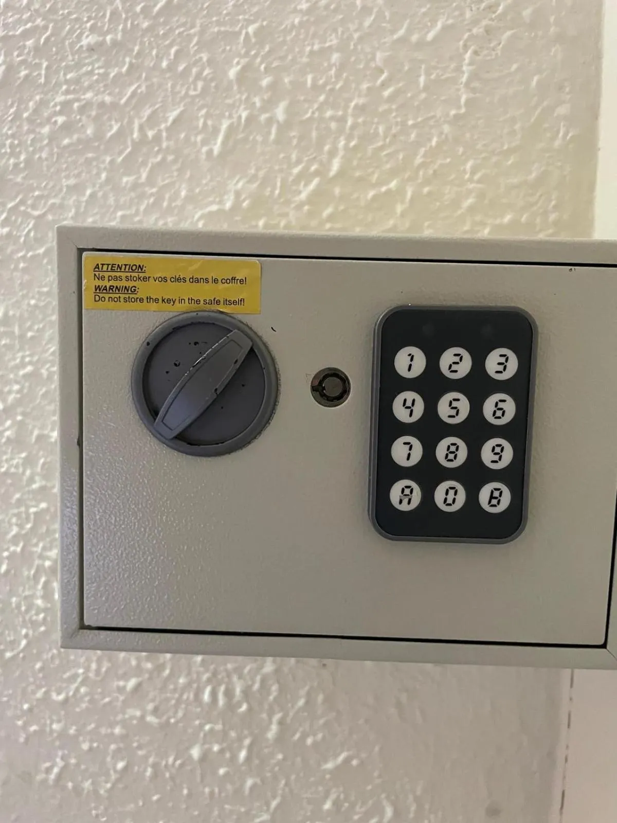 Hostal Balmes Centro