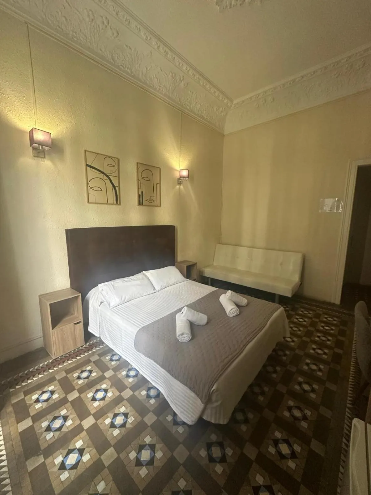 Bed in Hostal Balmes Centro