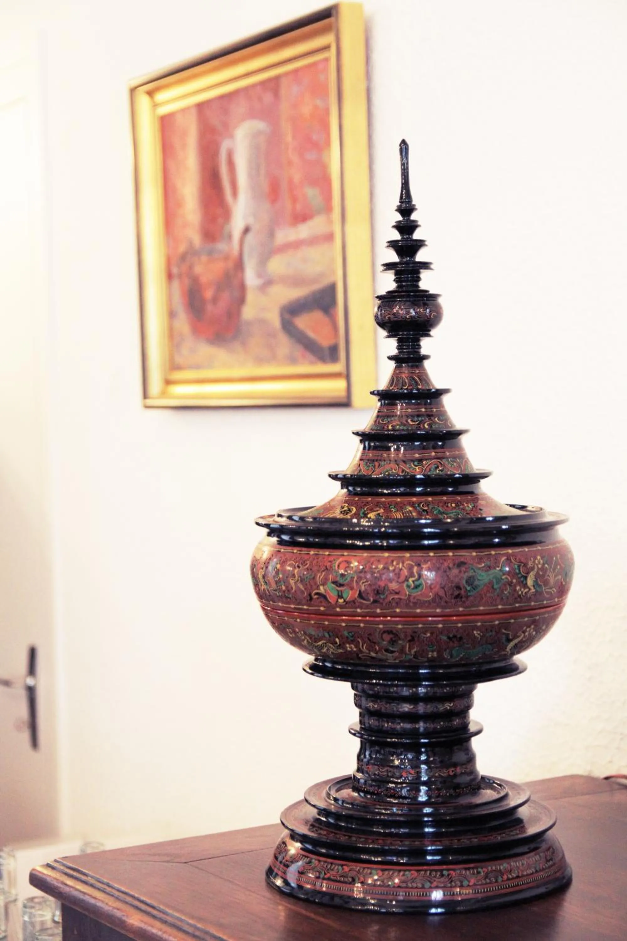 Decorative detail in Logis Hôtel Beau Site