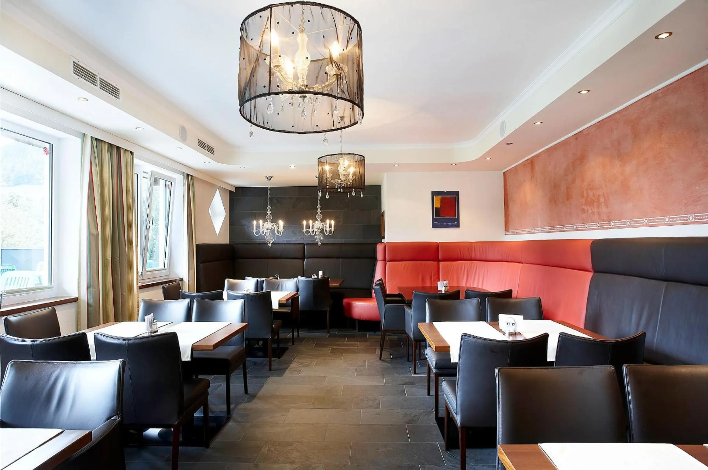 Restaurant/places to eat in Hotel Wieser