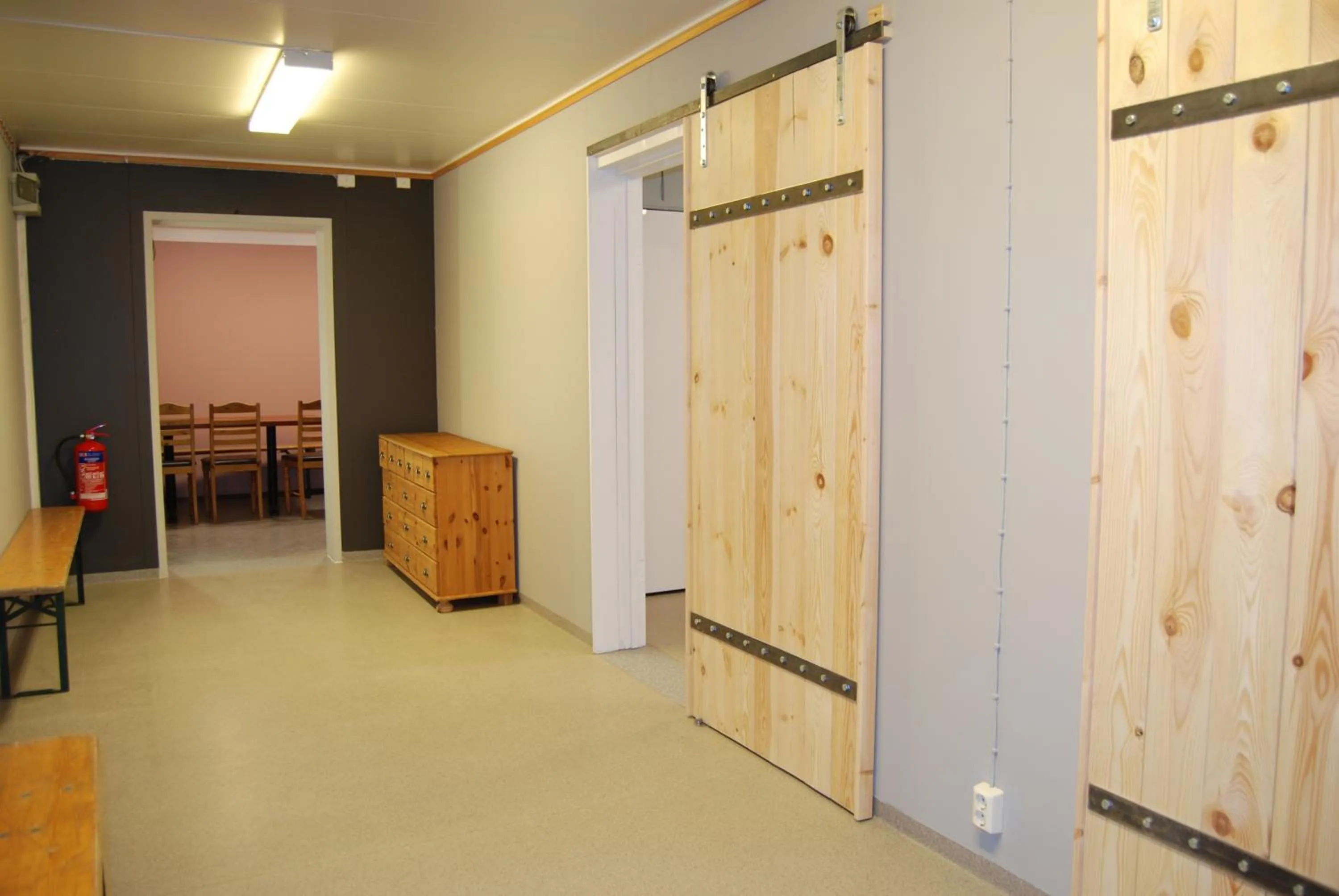 Communal kitchen in Tehúsið Hostel