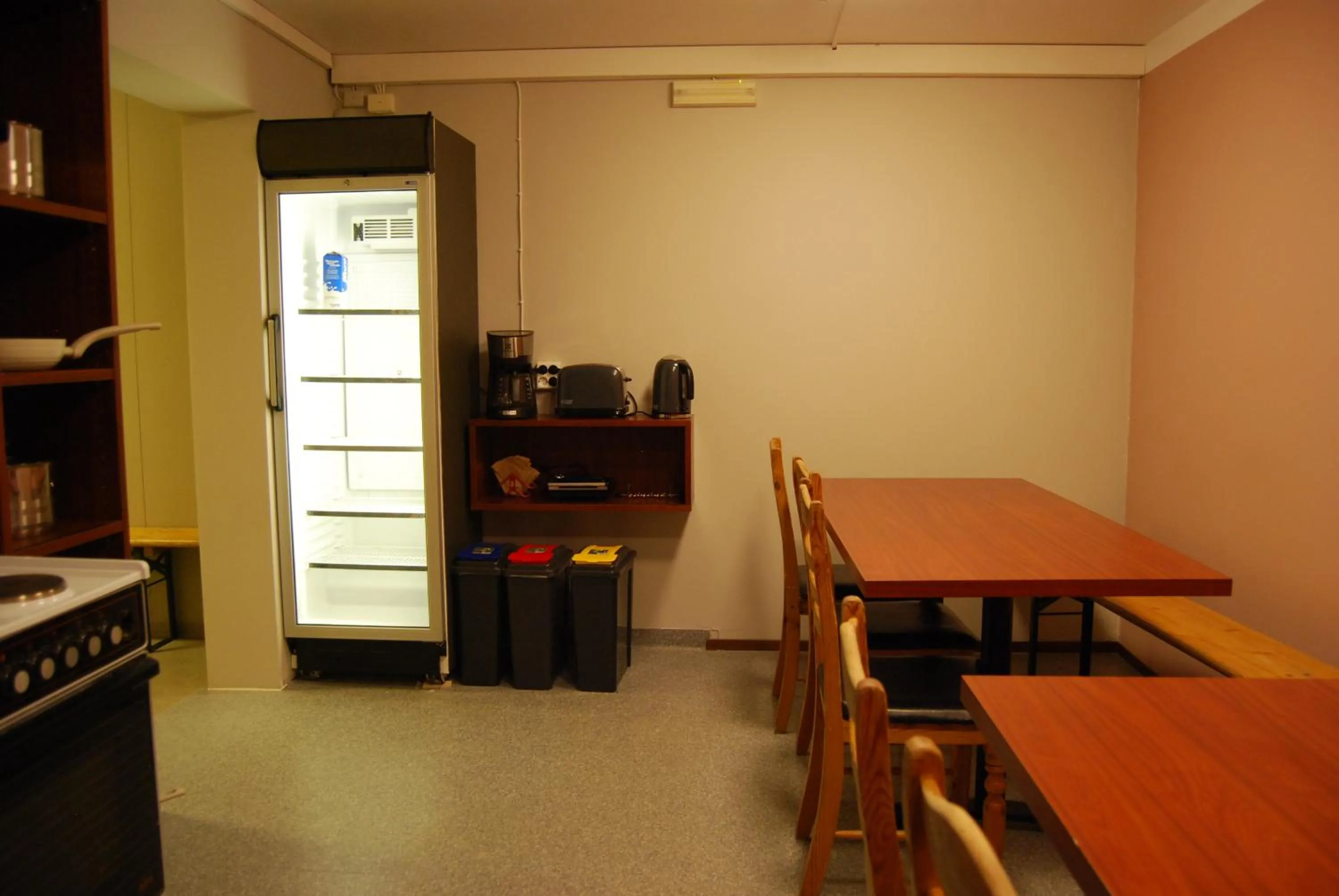 Kitchen or kitchenette in Tehúsið Hostel