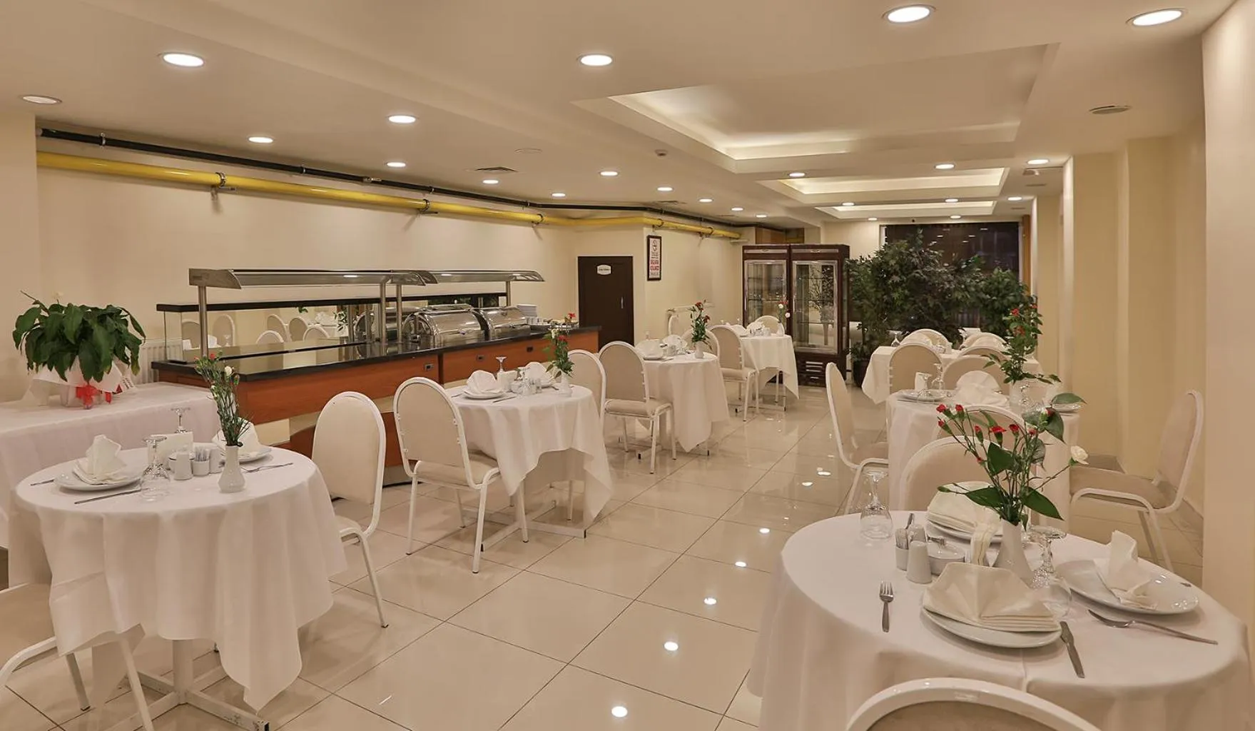 Food and drinks in Gaziantep Garni Hotel