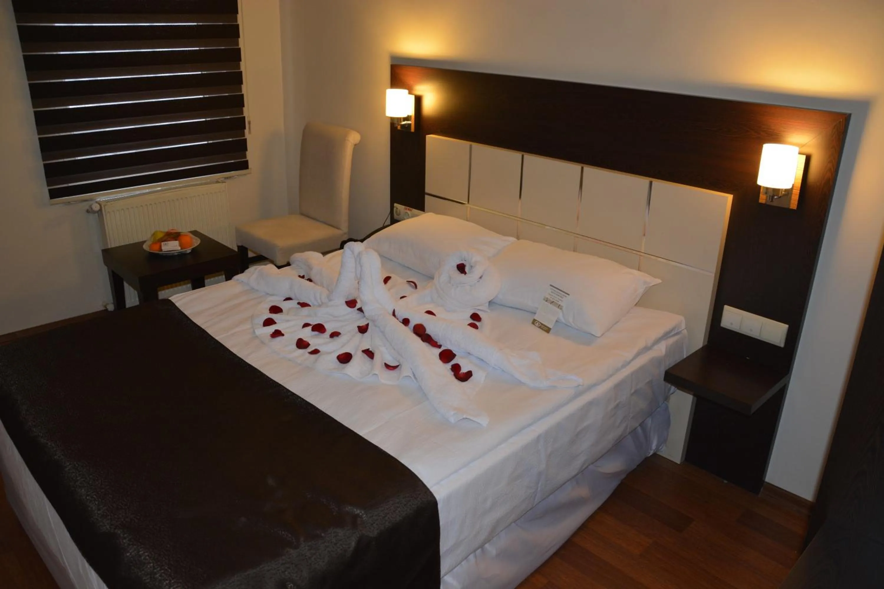 Bedroom, Bed in Gaziantep Garni Hotel