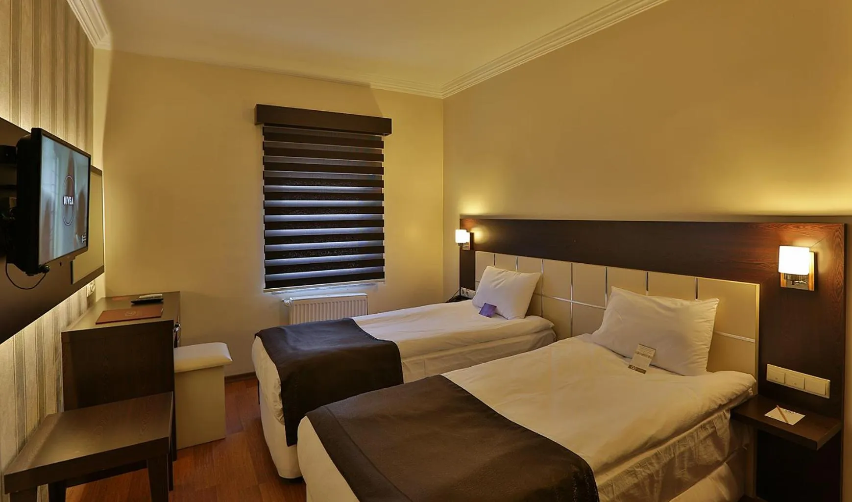 Photo of the whole room, Bed in Gaziantep Garni Hotel