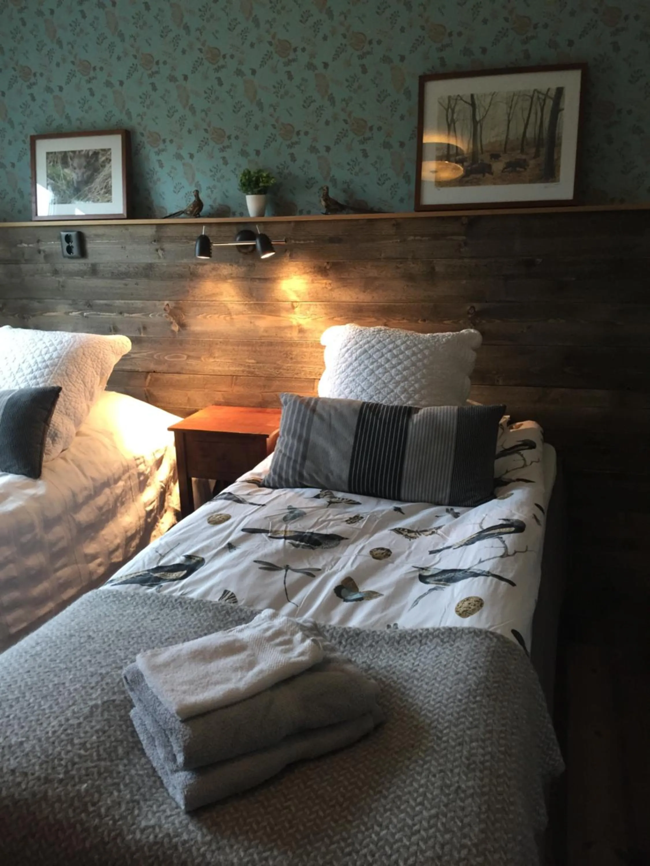 Bed in Kuskahusen vandrarhem