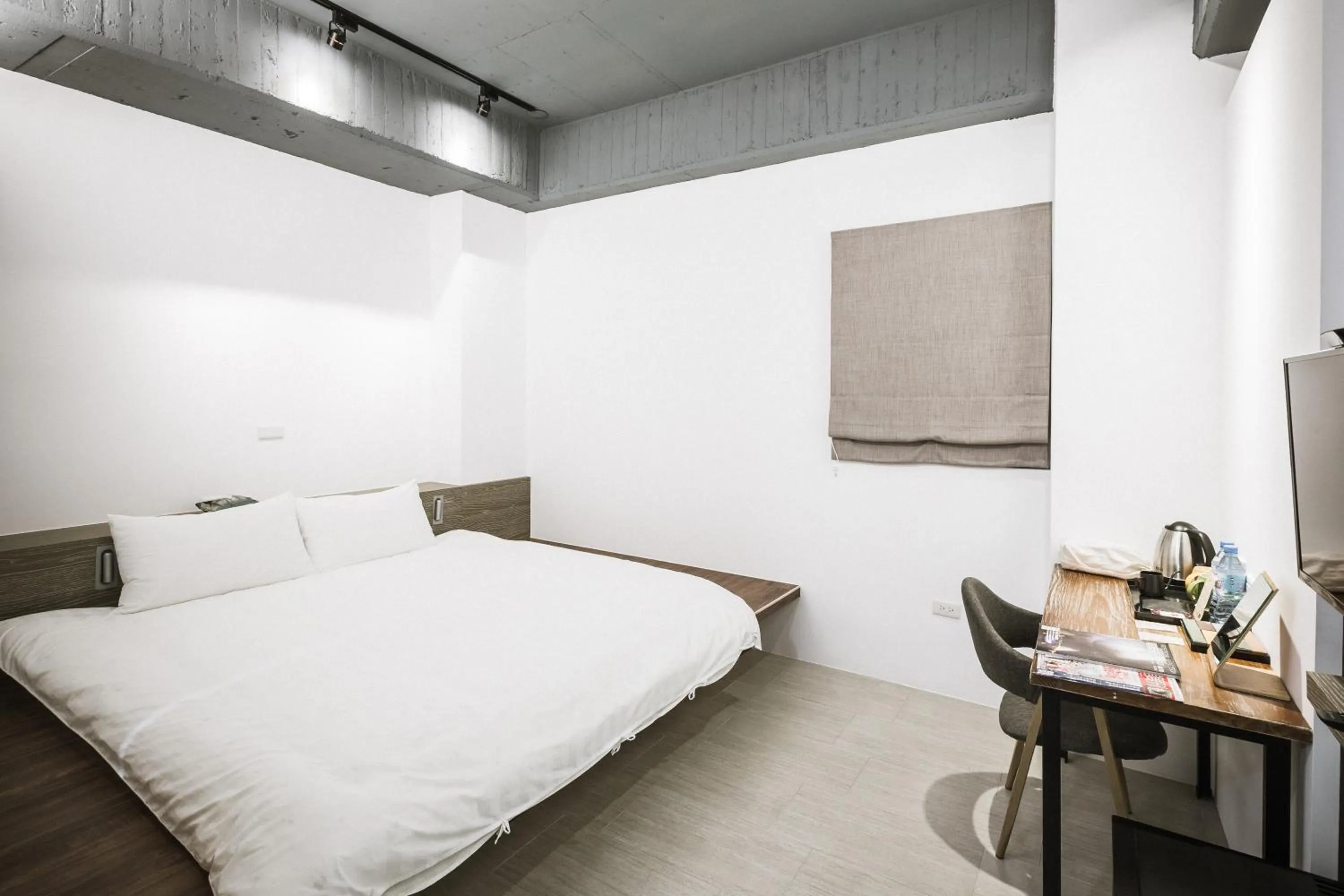 Bedroom, Bed in Tiin Tinn - Rivershore B&B