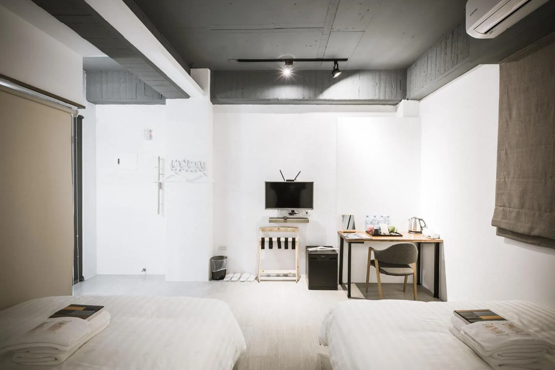 TV and multimedia, Bed in Tiin Tinn - Rivershore B&B