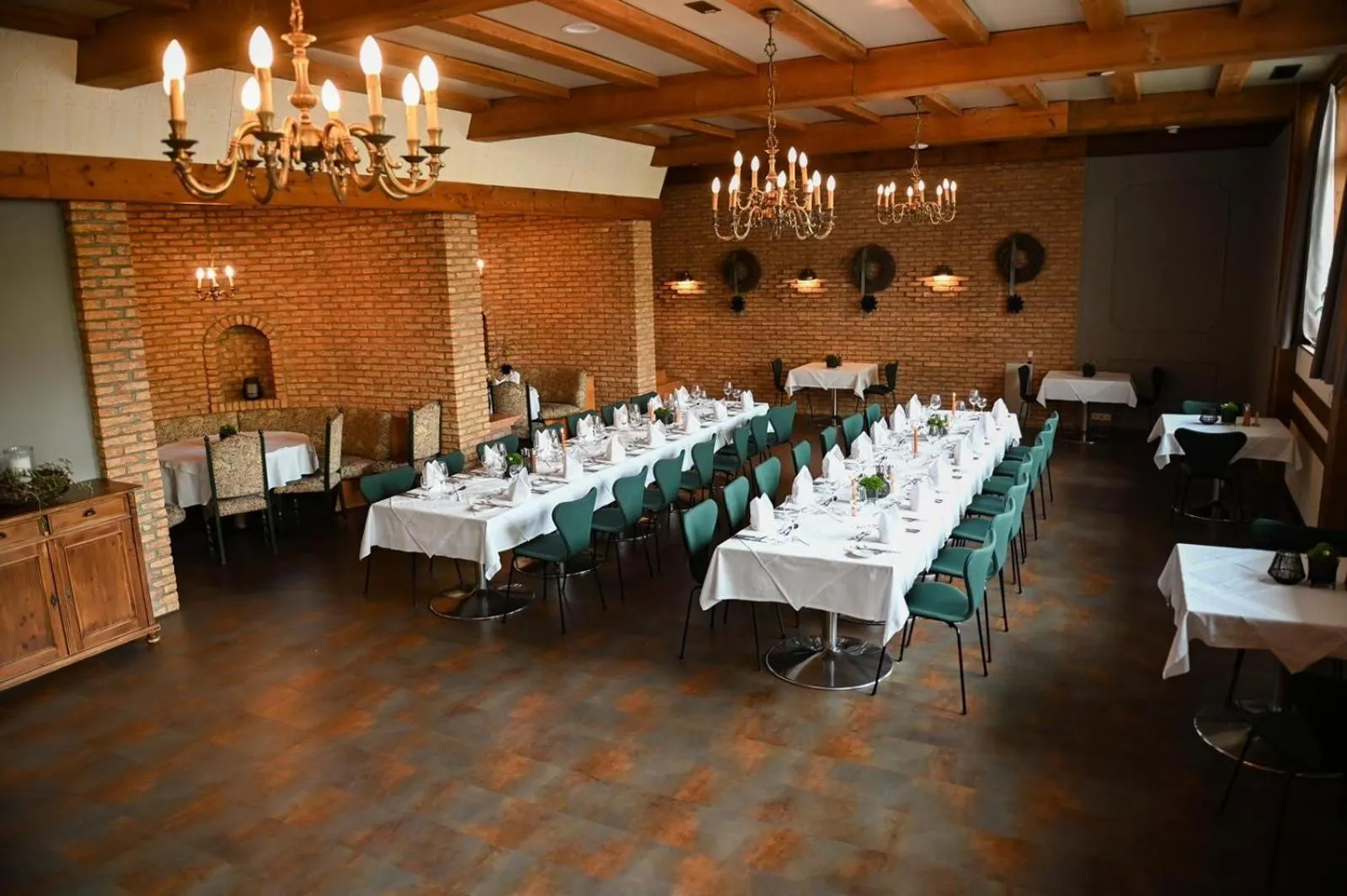 Banquet/Function facilities in Alpenland St Johann