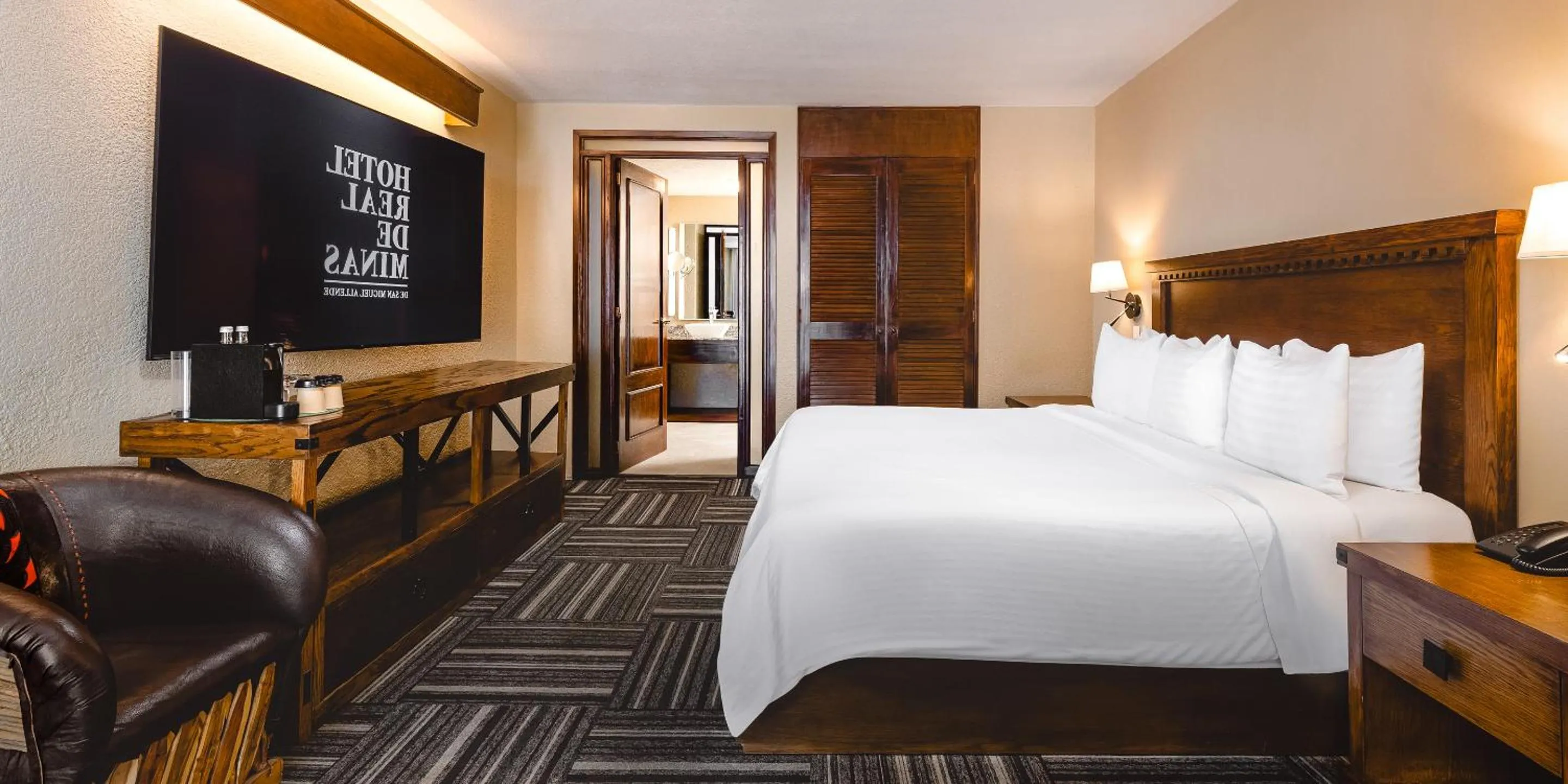 Bedroom, Bed in Real de Minas San Miguel de Allende