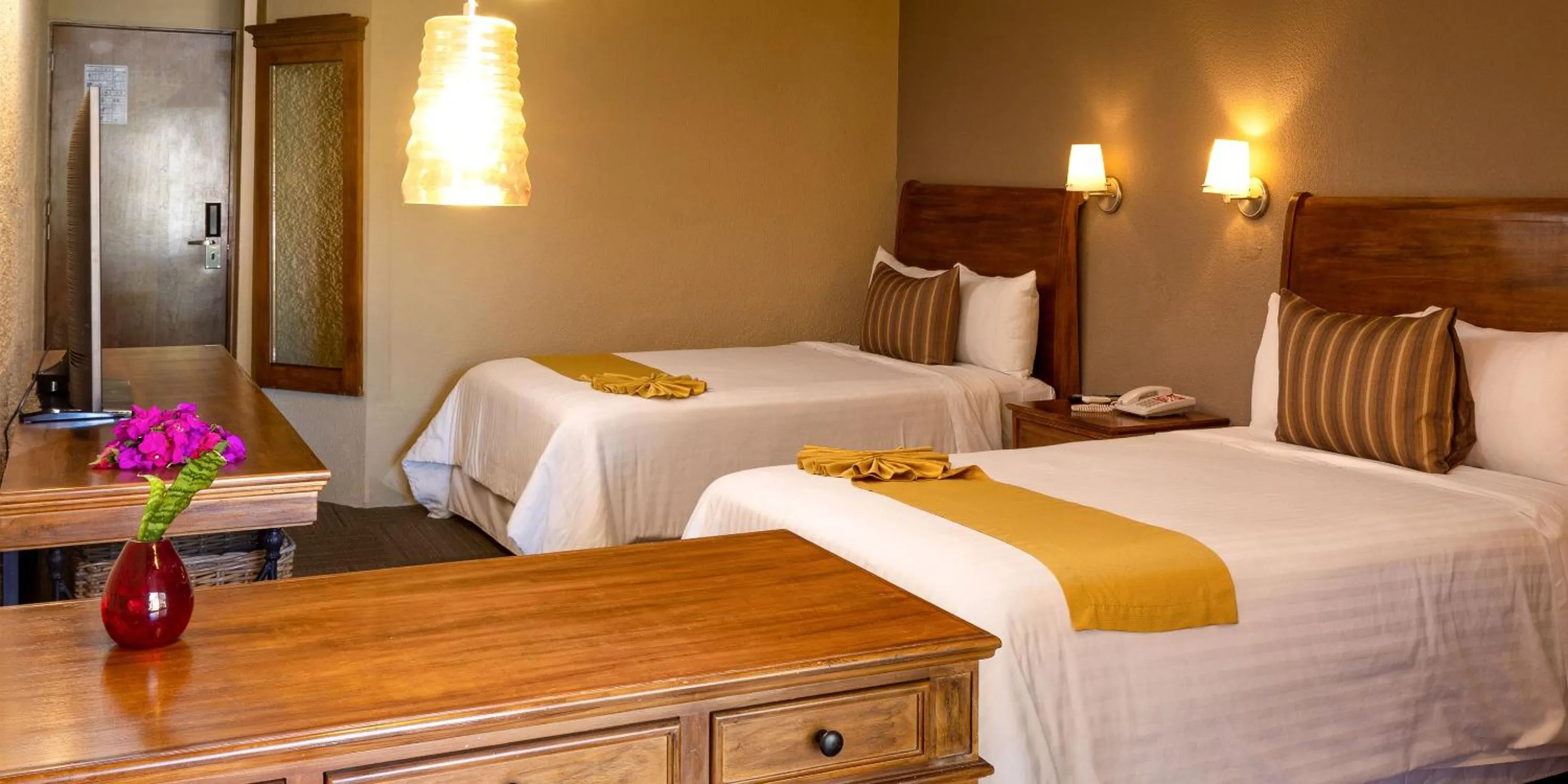 Bedroom, Bed in Real de Minas San Miguel de Allende