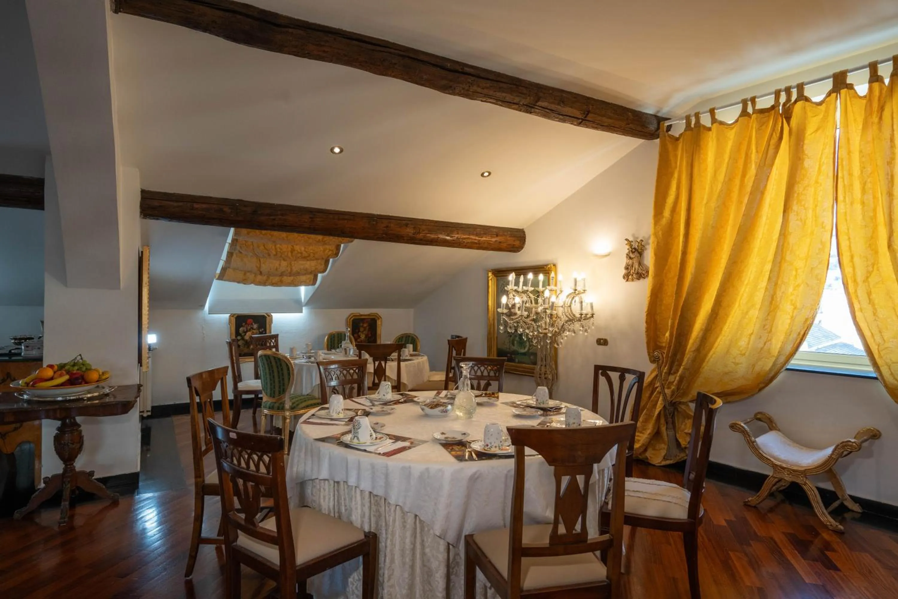 Breakfast in Morali Palace