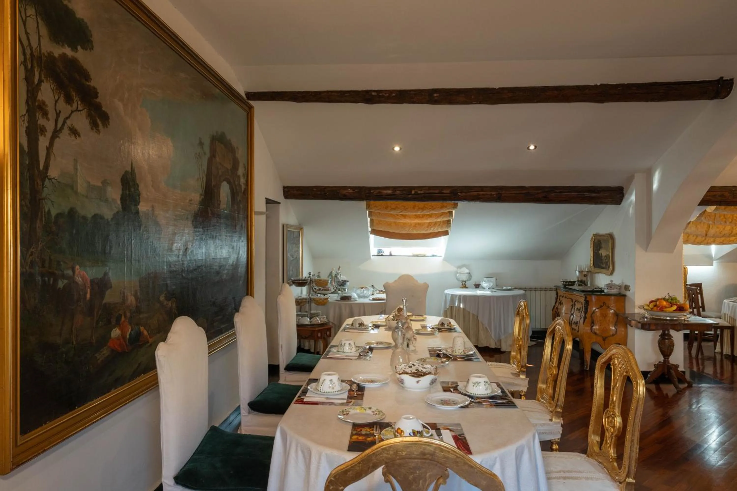 Breakfast in Morali Palace