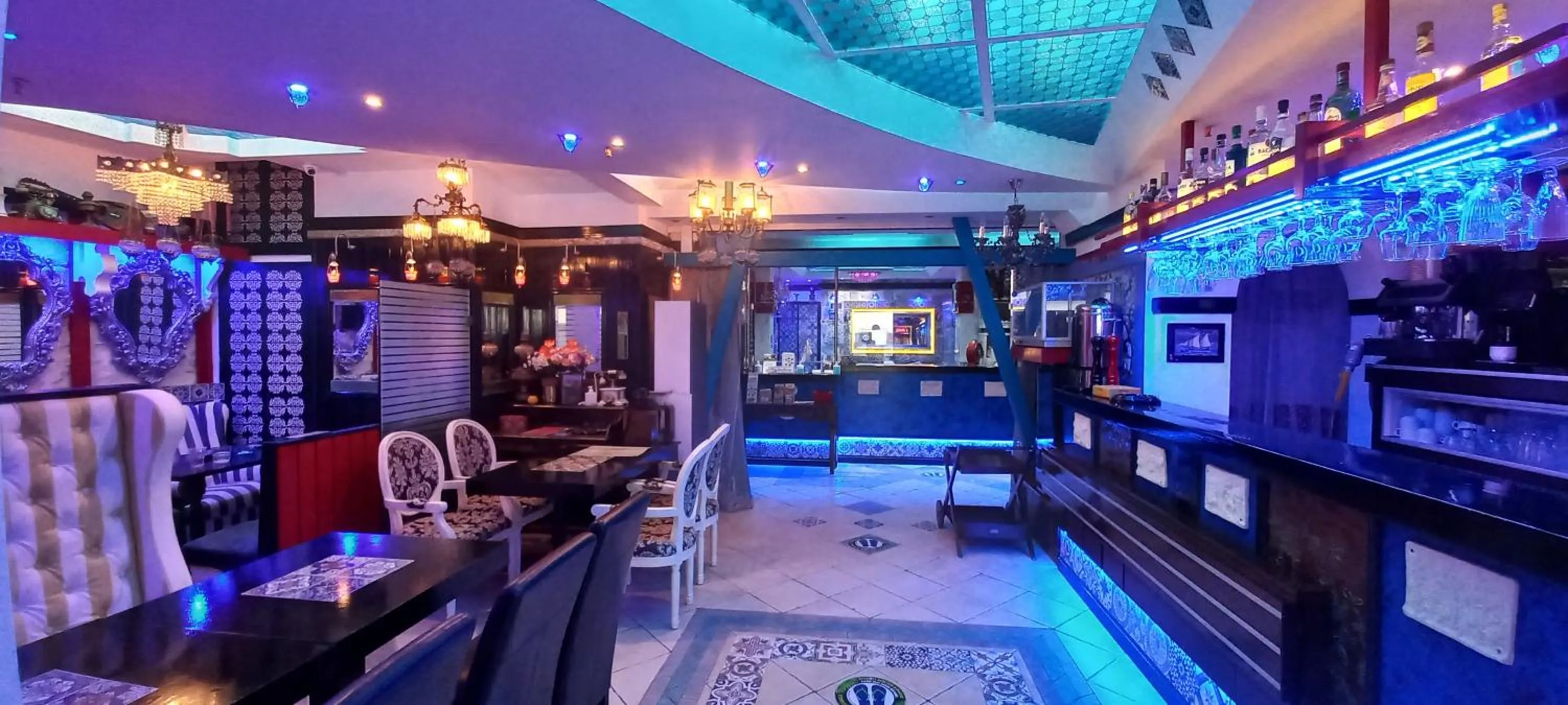 Lobby or reception in Blue Sea Beach Hotel