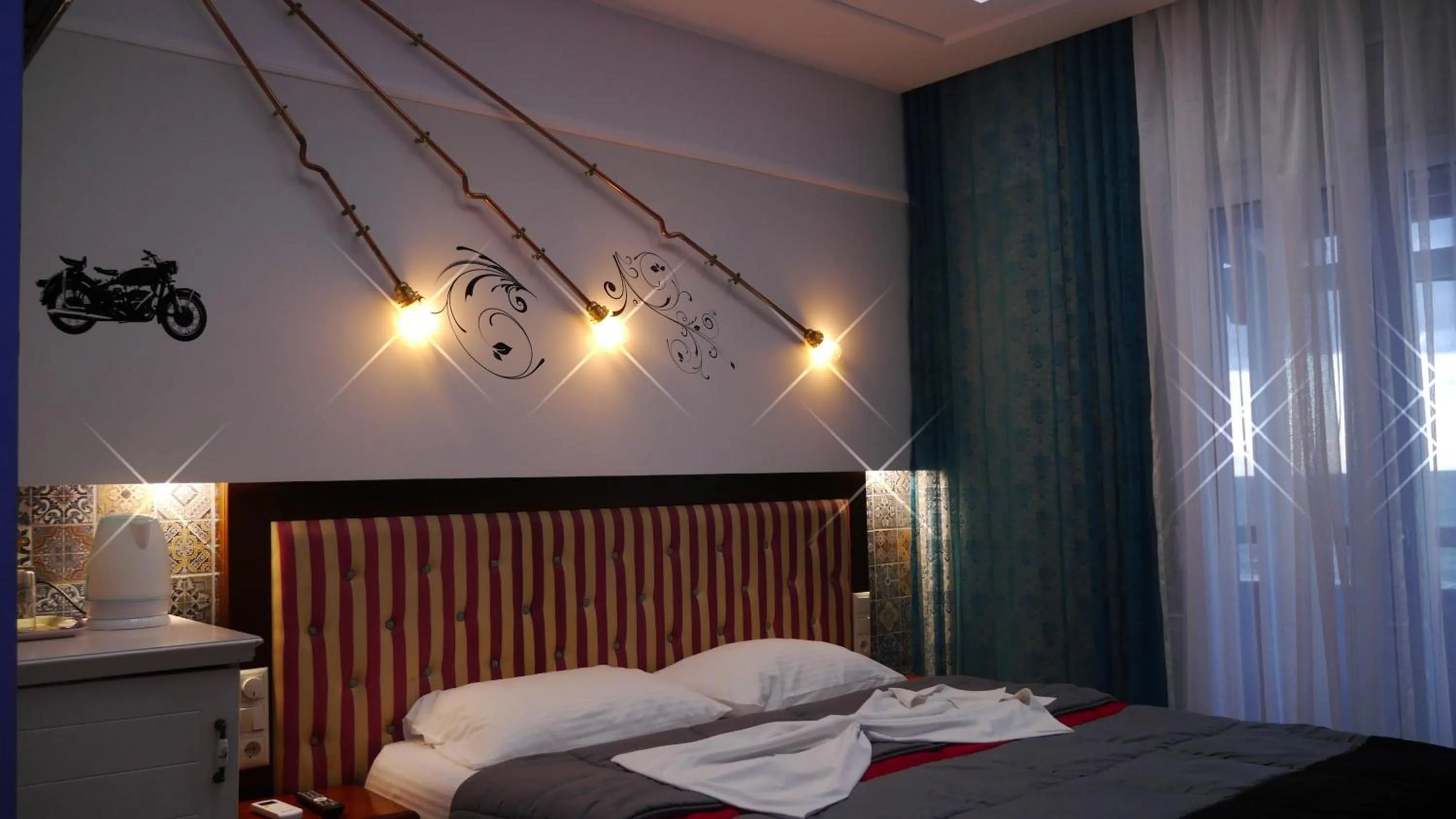 TV and multimedia, Bed in Blue Sea Beach Hotel