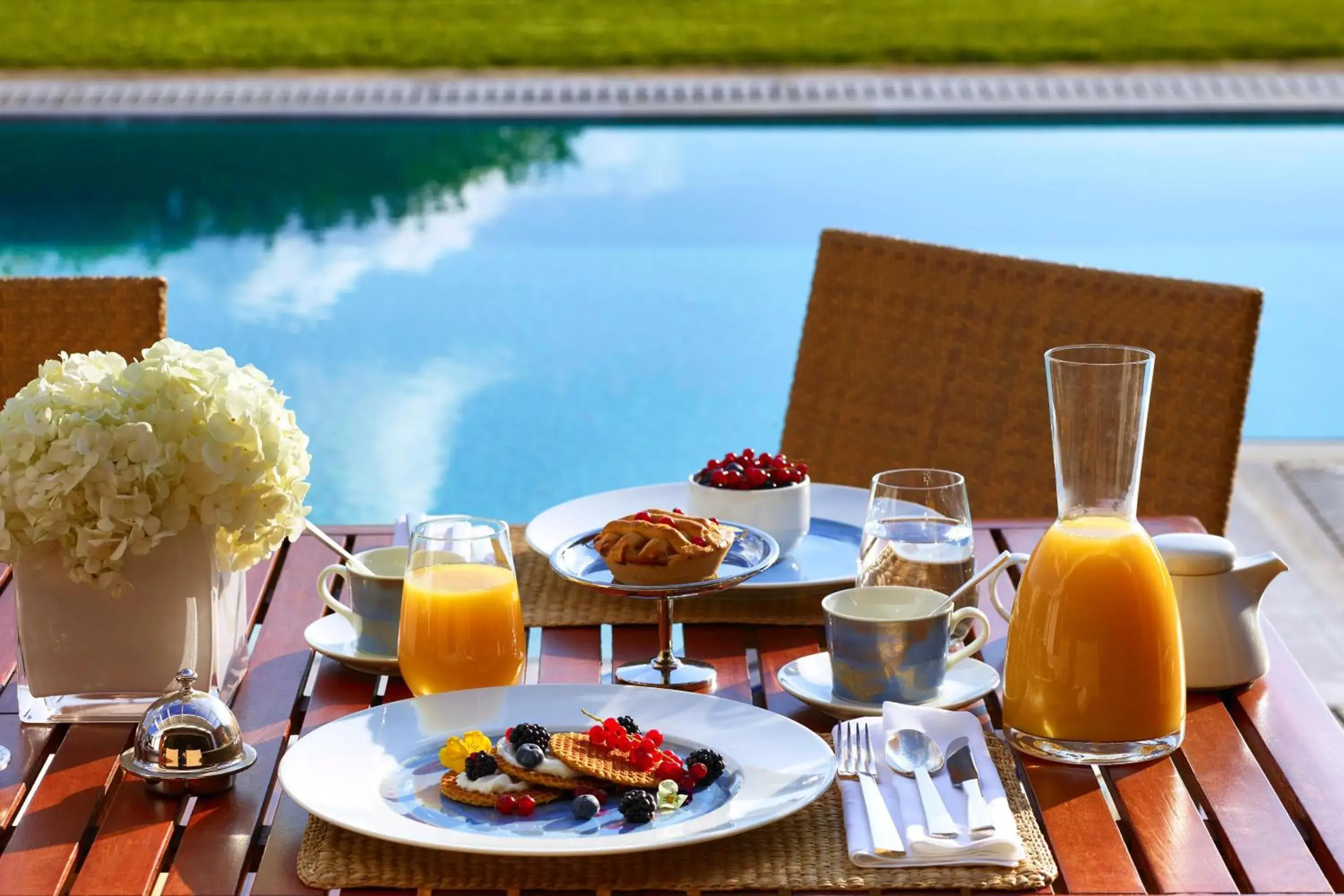 Restaurant/places to eat in Grand Resort Lagonissi Restaurant/places to eat in Grand Resort Lagonissi