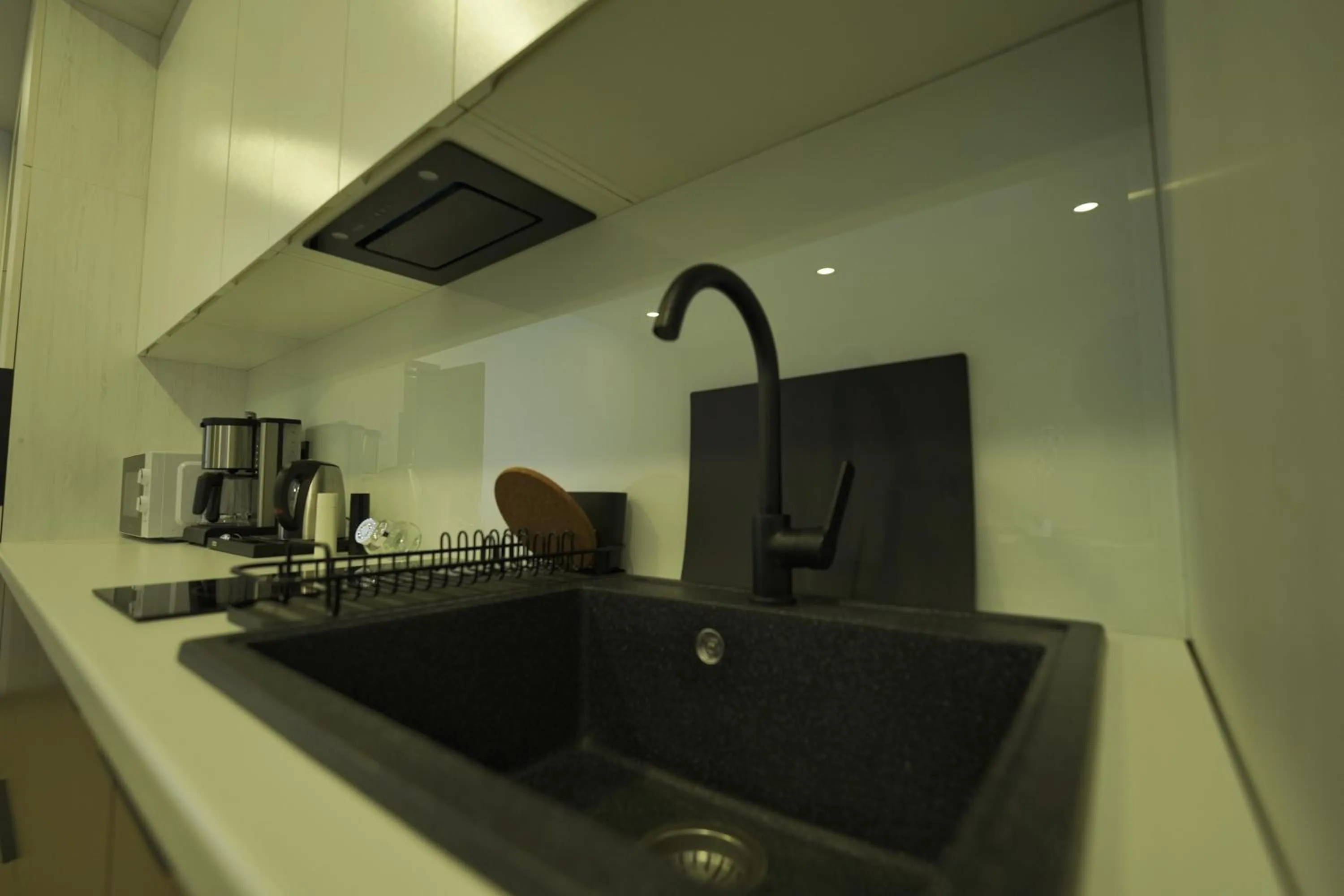 Kitchen or kitchenette in 4Guest Hotel