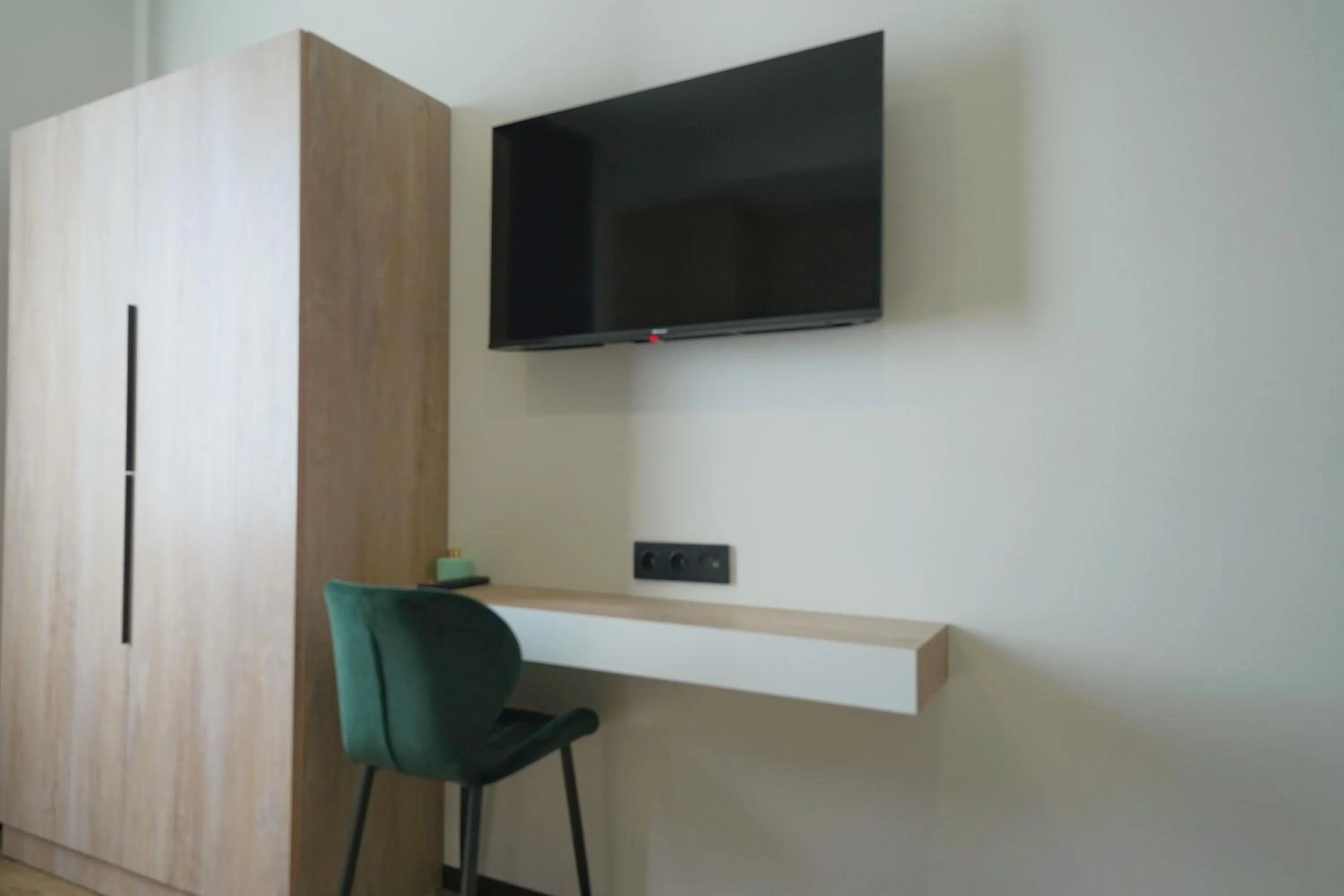 TV and multimedia in 4Guest Hotel