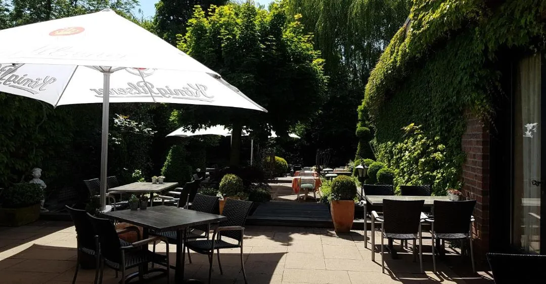 Garden in Burghotel Pass