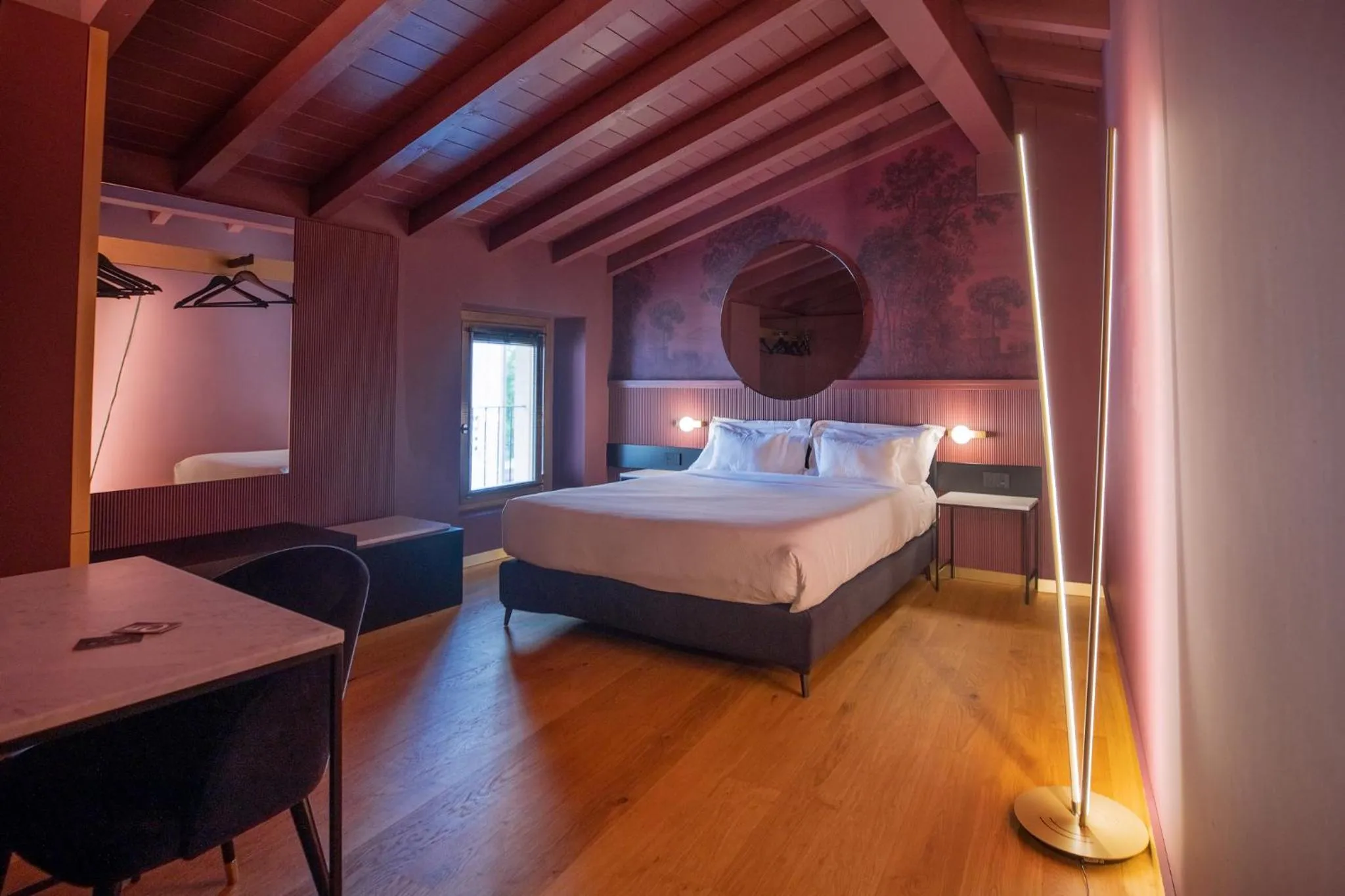Photo of the whole room, Bed in Albergo La Braseria