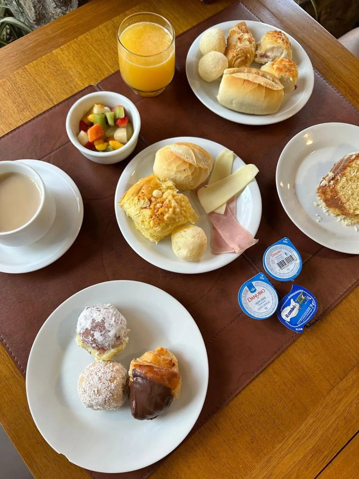 Food and drinks in Pousada Catedral