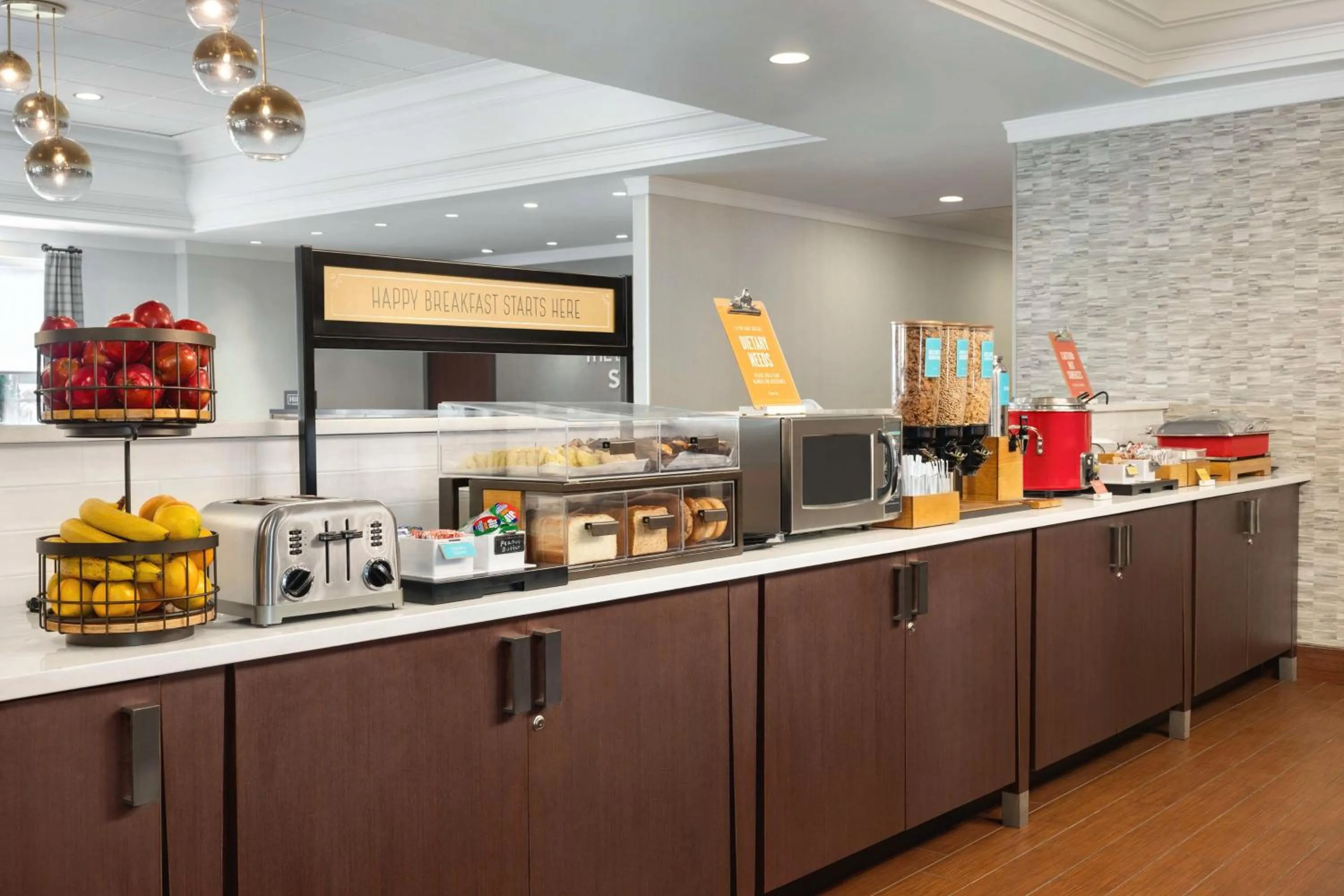 Breakfast in Hampton Inn by Hilton Boston/Cambridge