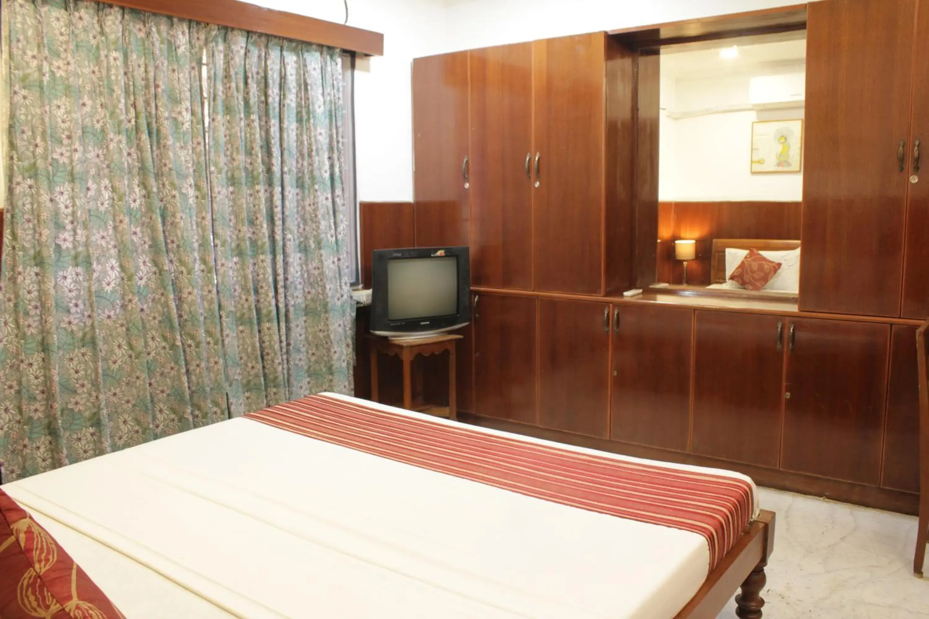 Deluxe Double or Twin Room - single occupancy in Happy Planet Deluxe Double or Twin Room - single occupancy in Happy Planet
