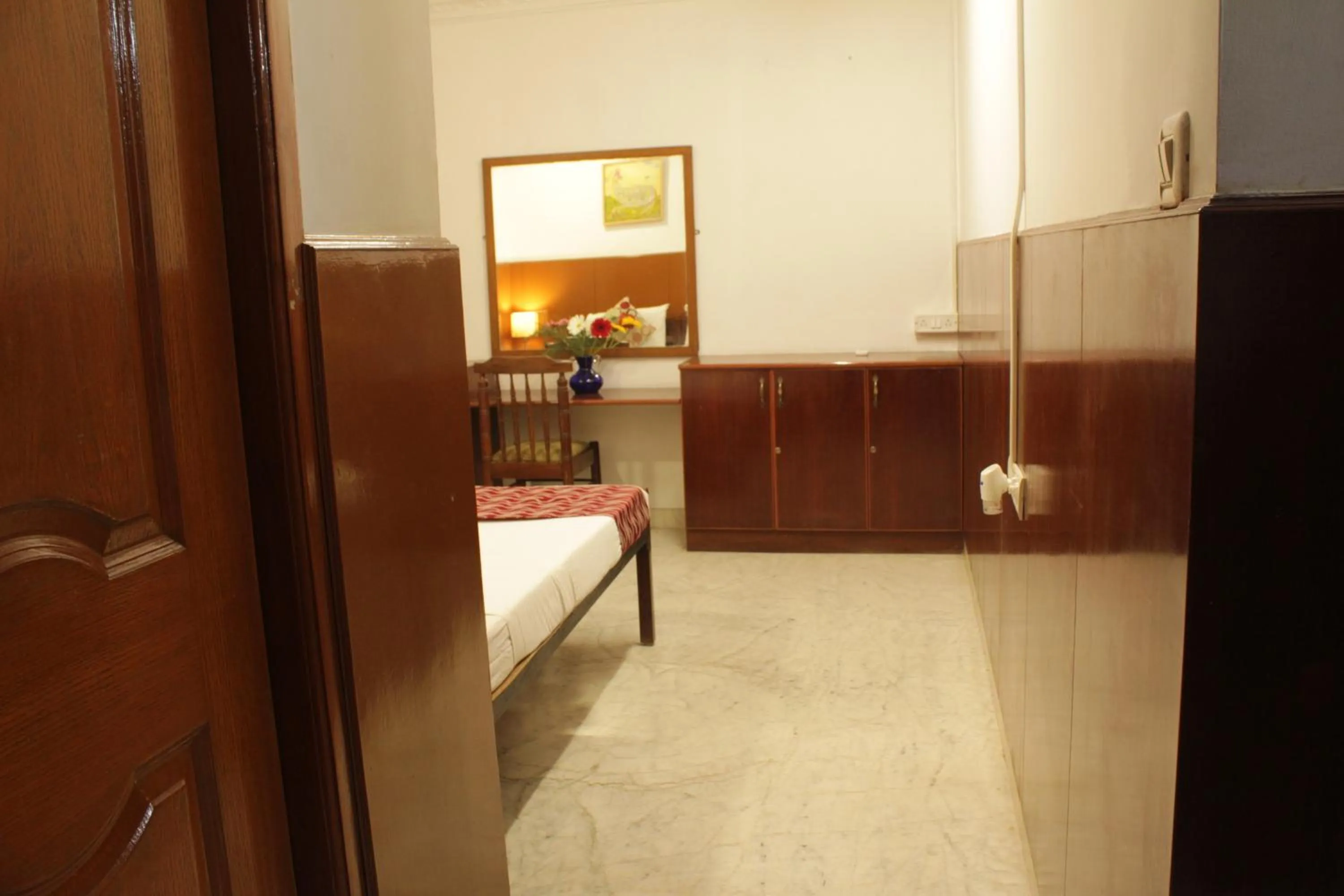 Bedroom, Bed in Happy Planet