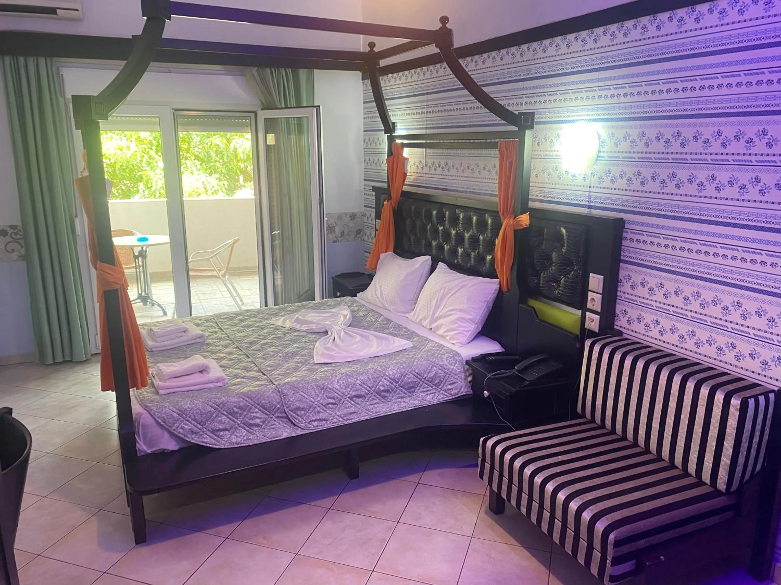 Bed in Blue Sky Apartments