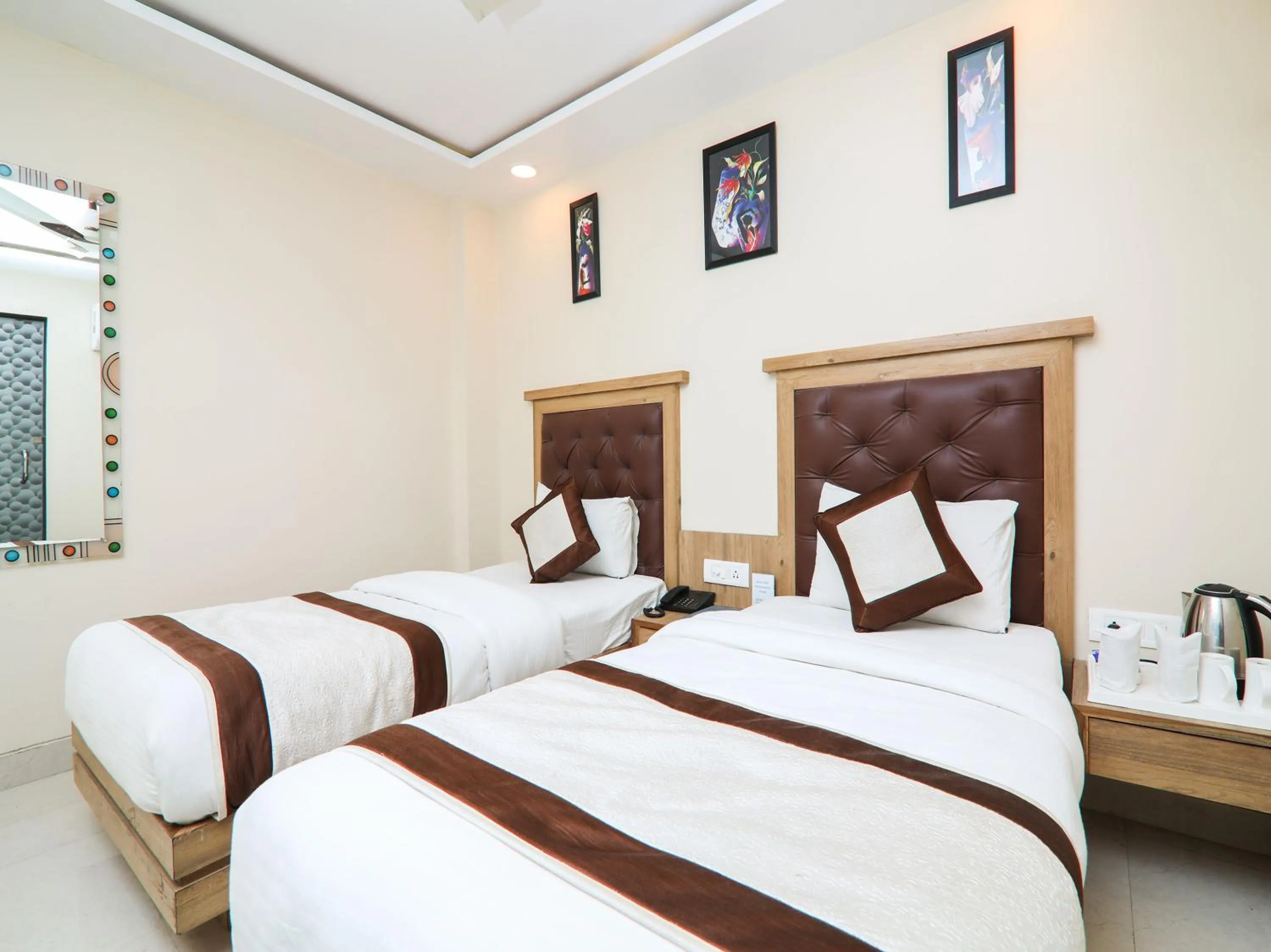 Bedroom, Bed in Hotel Amar International