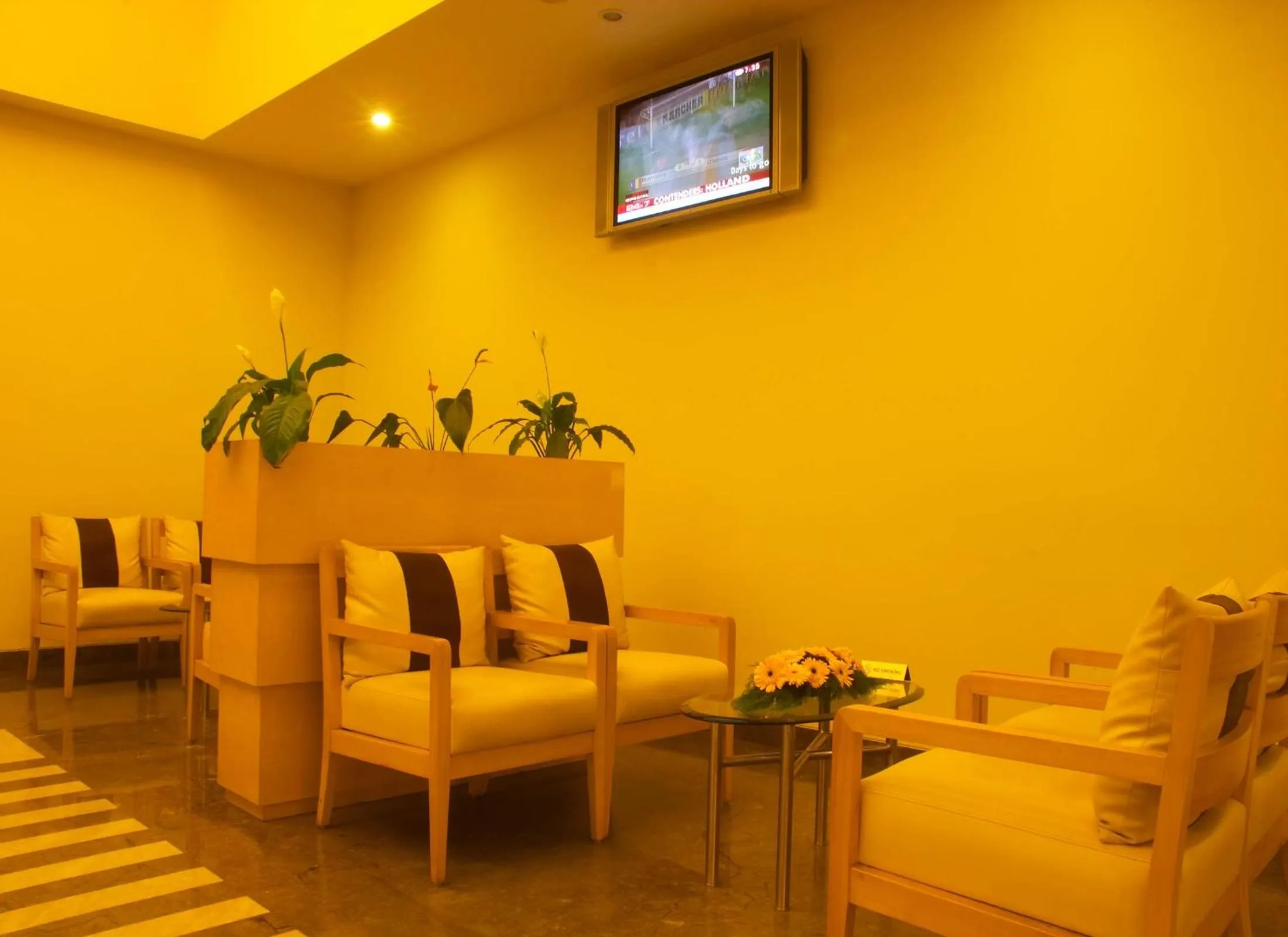 Lunch in Radha Hometel