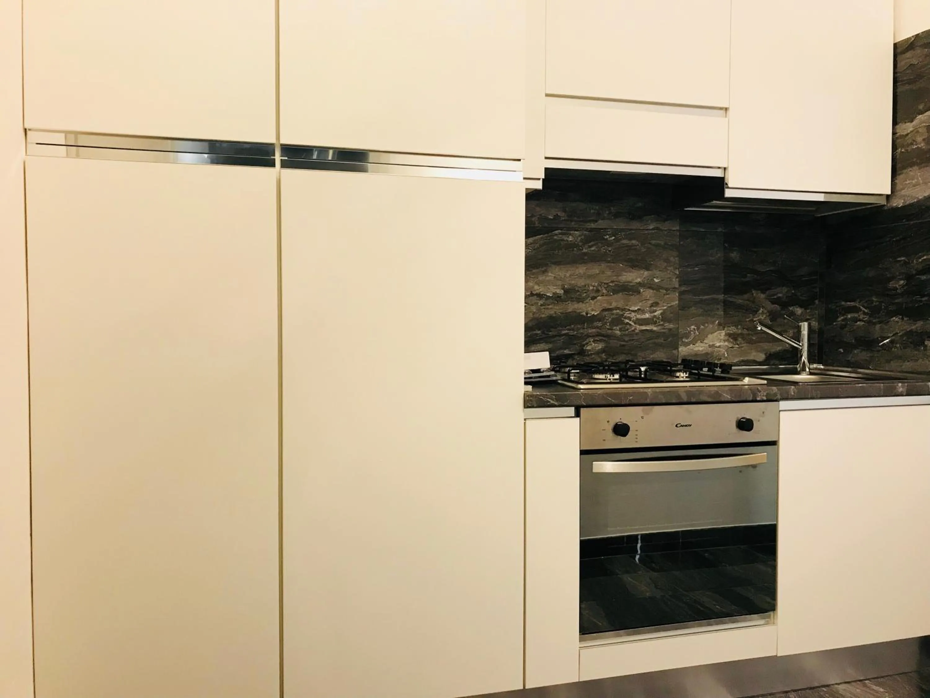 Kitchen or kitchenette in Loft Sirmione
