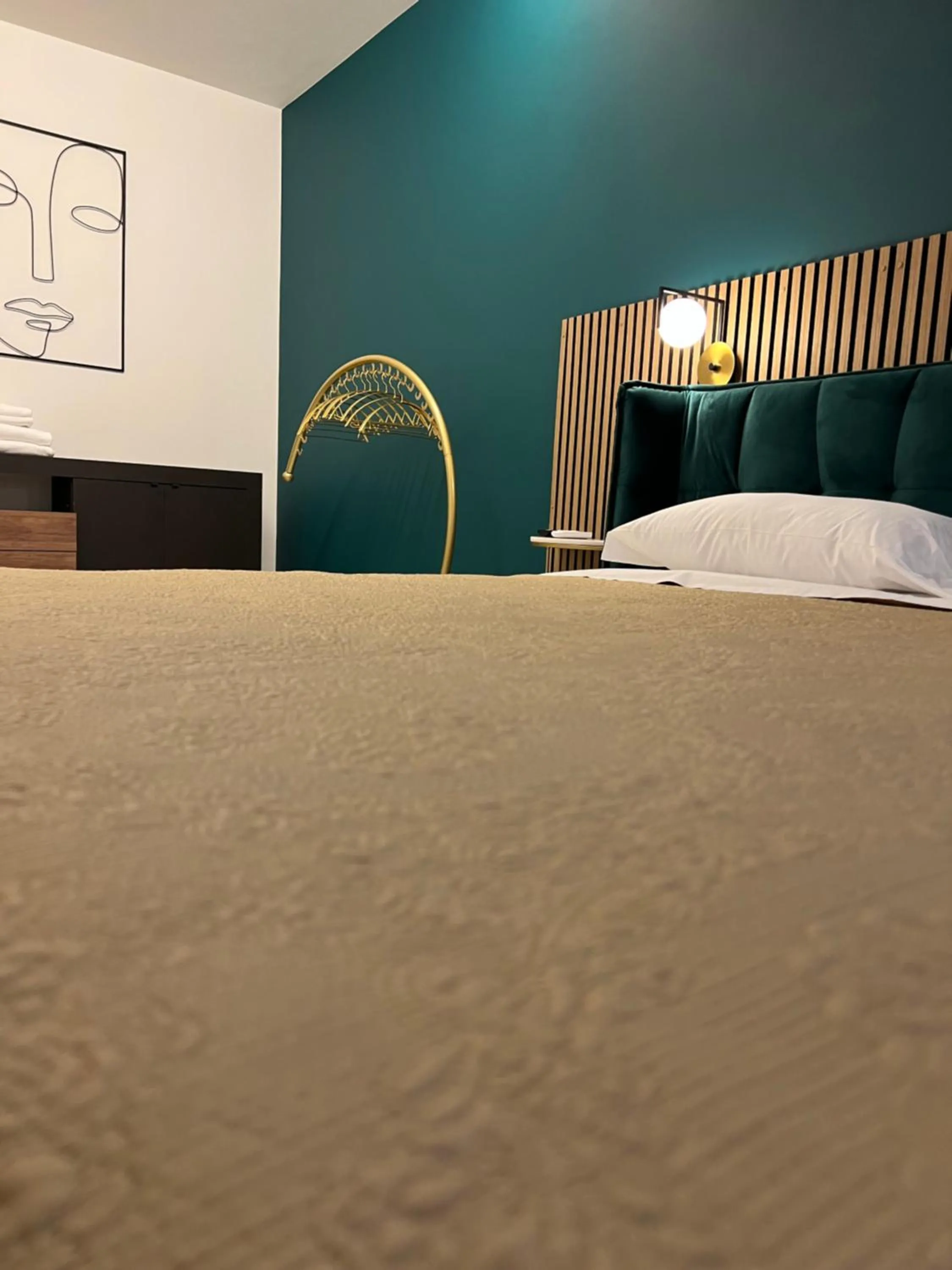 Bed in Loft Sirmione