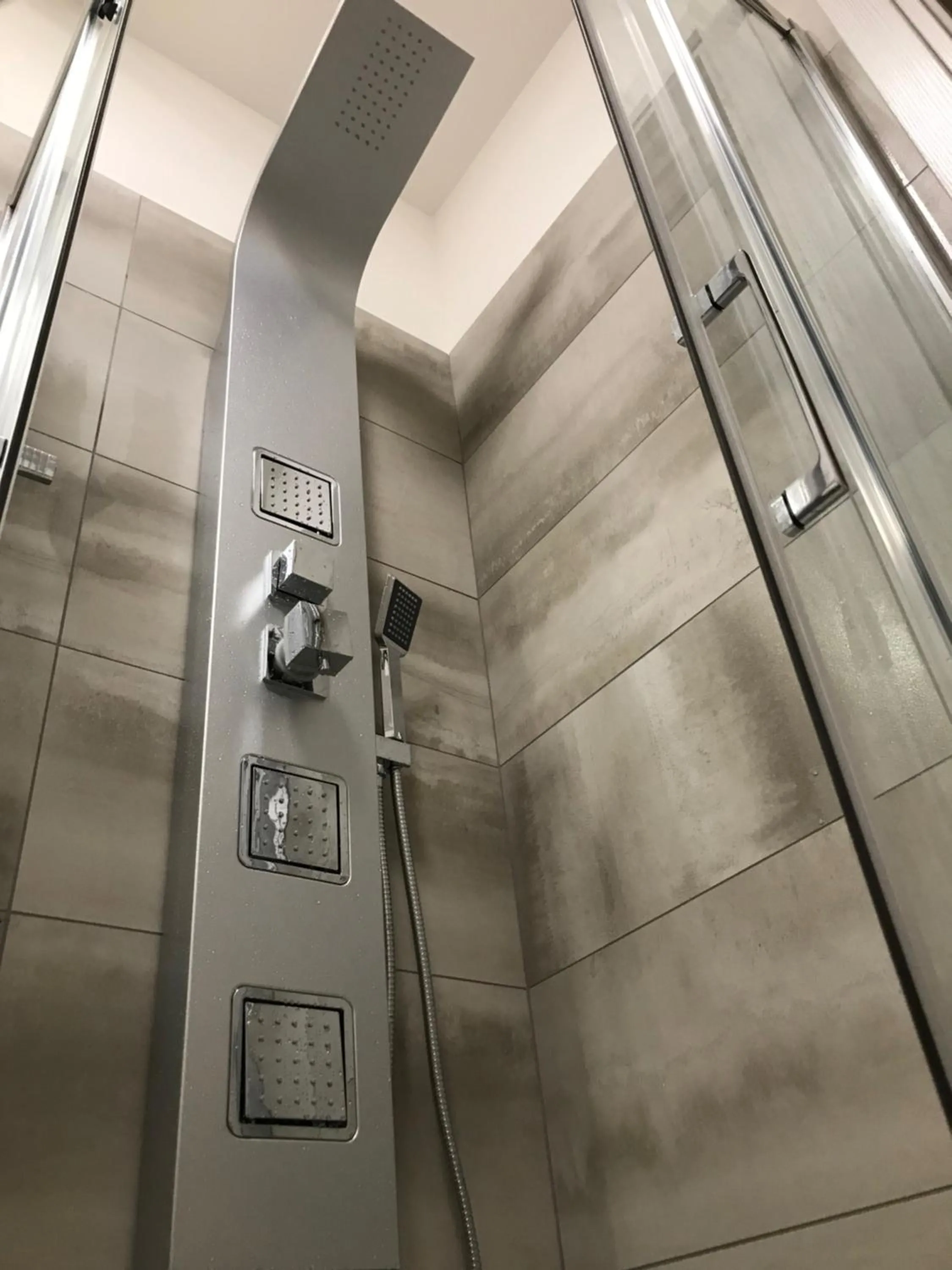 Shower in Loft Sirmione