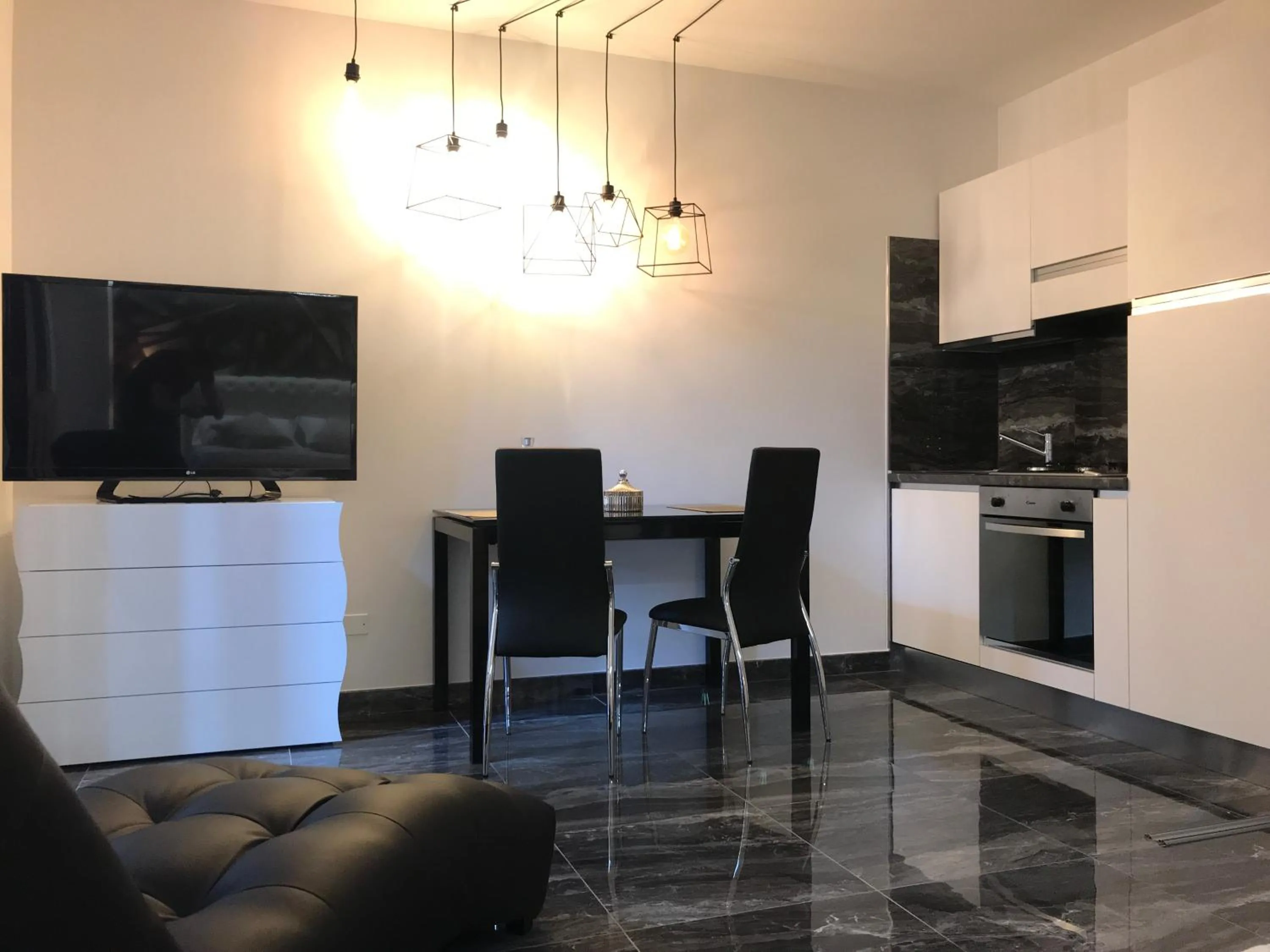 Kitchen or kitchenette in Loft Sirmione
