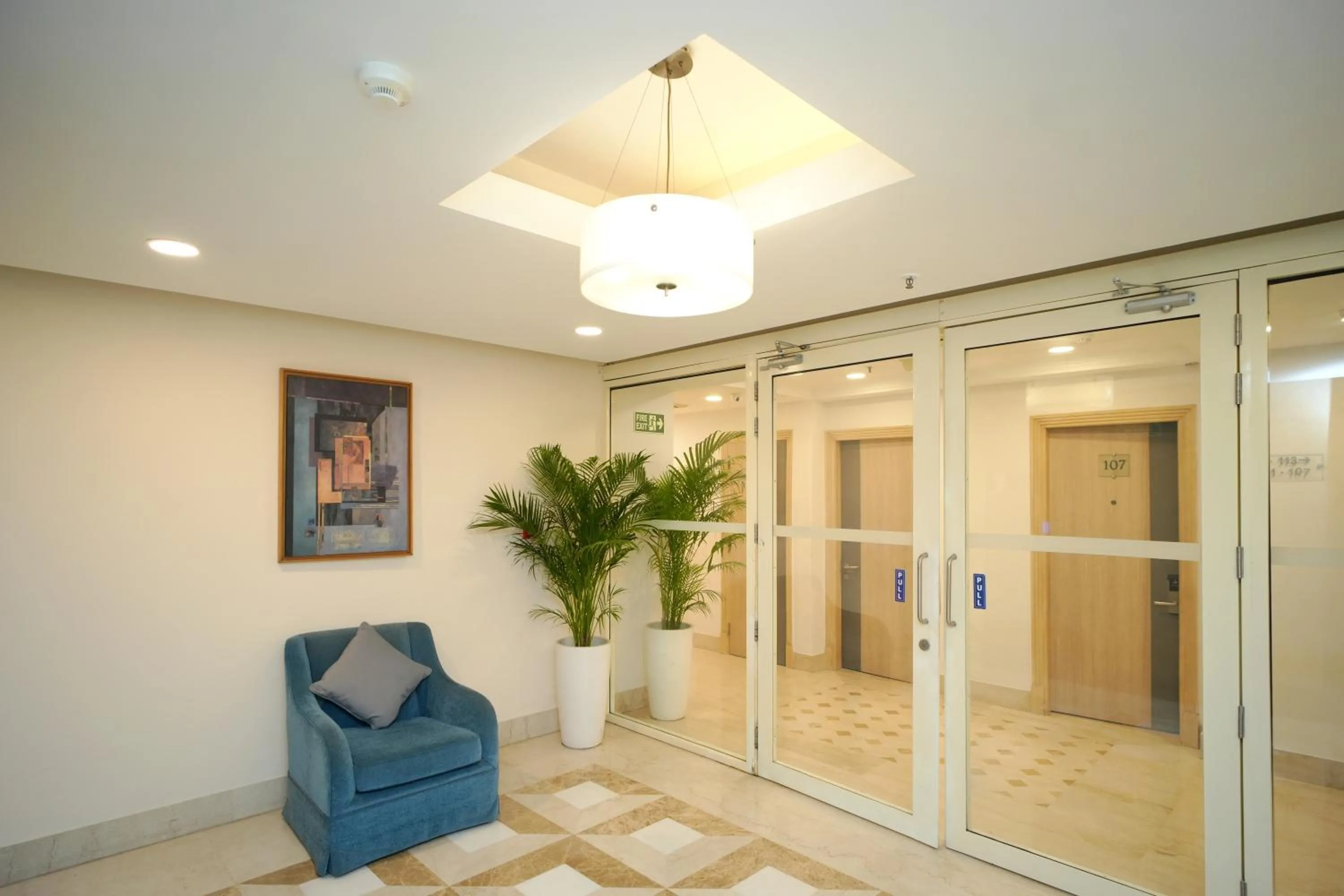 Area and facilities in Muse Sarovar Portico Nehru Place