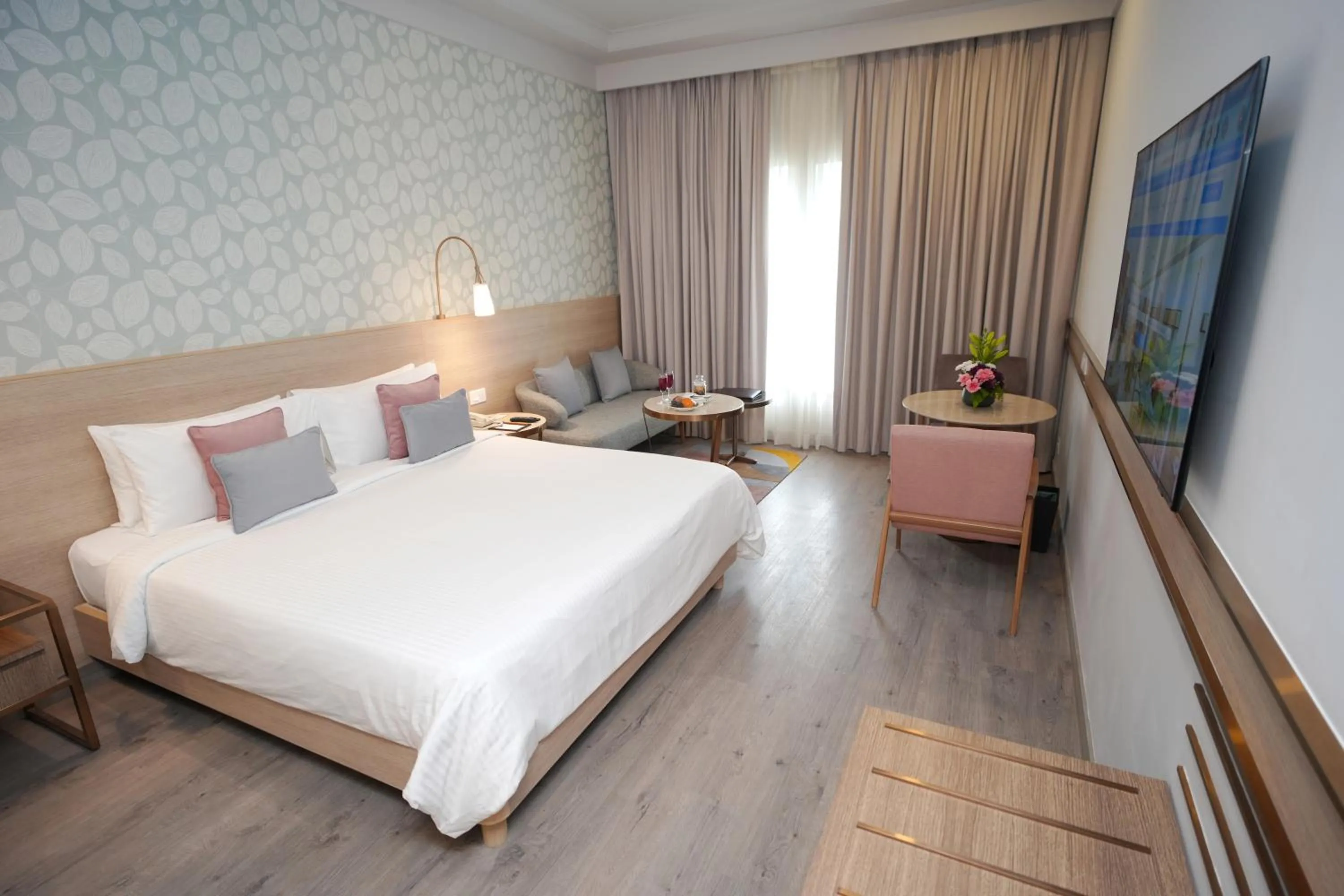 Bed in Muse Sarovar Portico Nehru Place