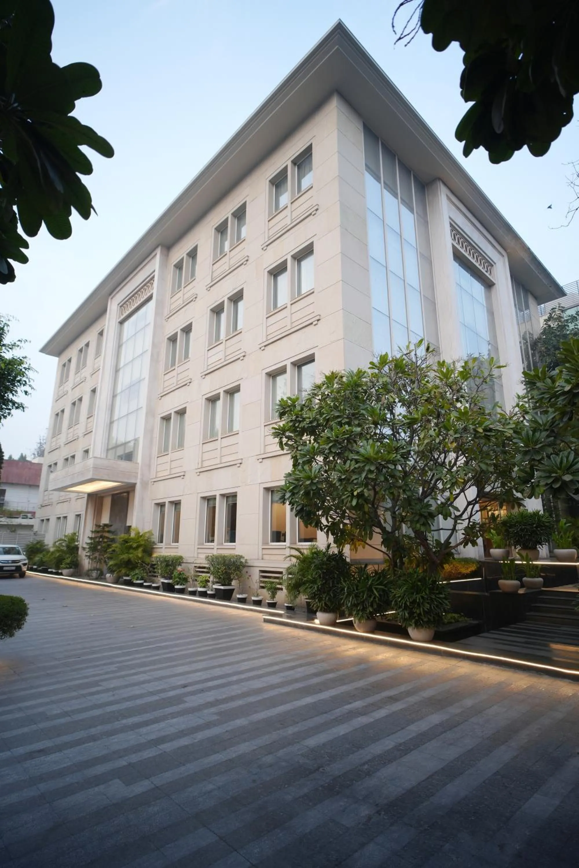 Property building in Muse Sarovar Portico Nehru Place