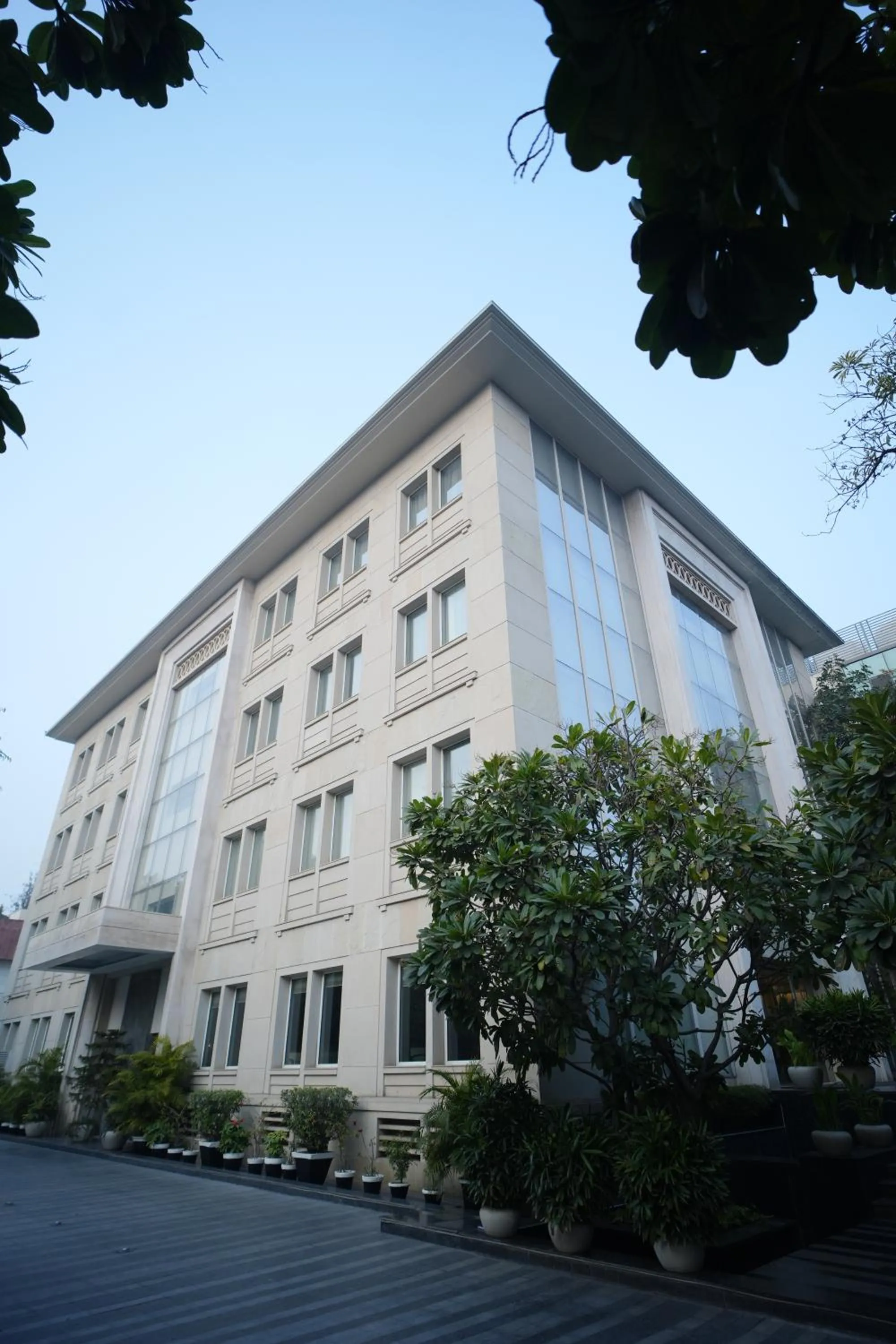 Property building in Muse Sarovar Portico Nehru Place