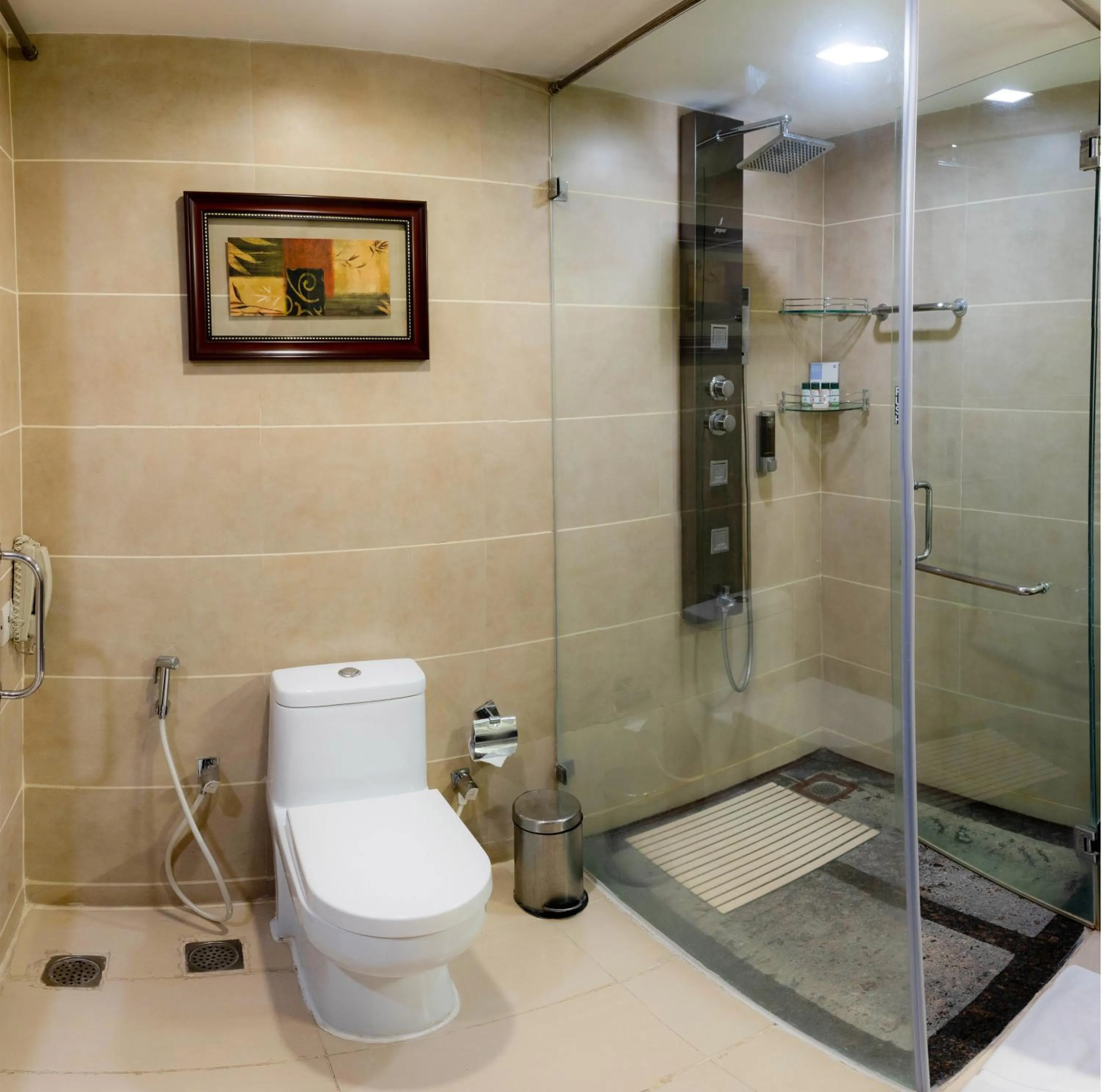 Toilet in Fortune JP Palace, Mysore - Member ITC Hotels' Group