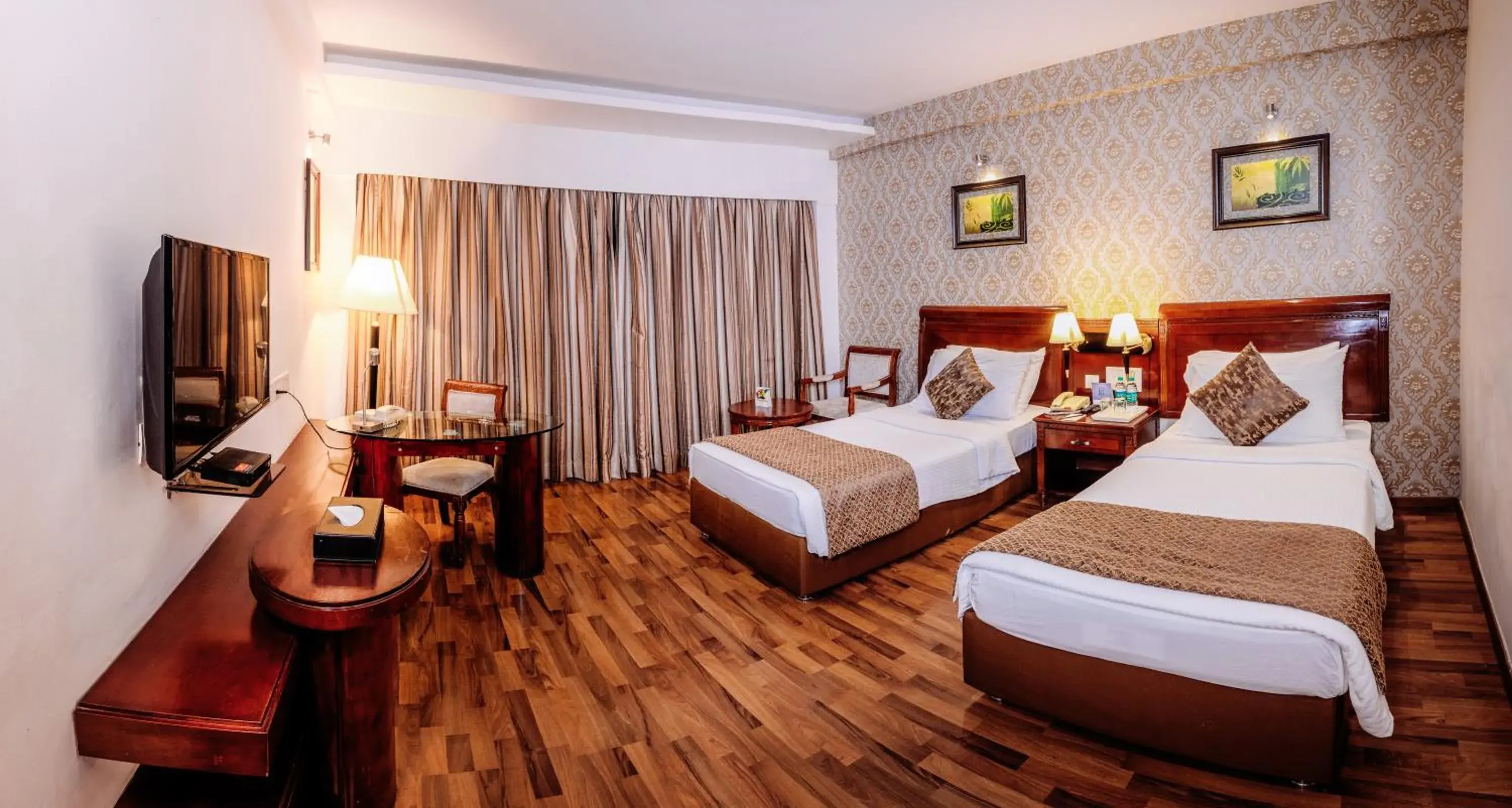 Bedroom, Bed in Fortune JP Palace, Mysore - Member ITC Hotels' Group Bedroom, Bed in Fortune JP Palace, Mysore - Member ITC Hotels' Group