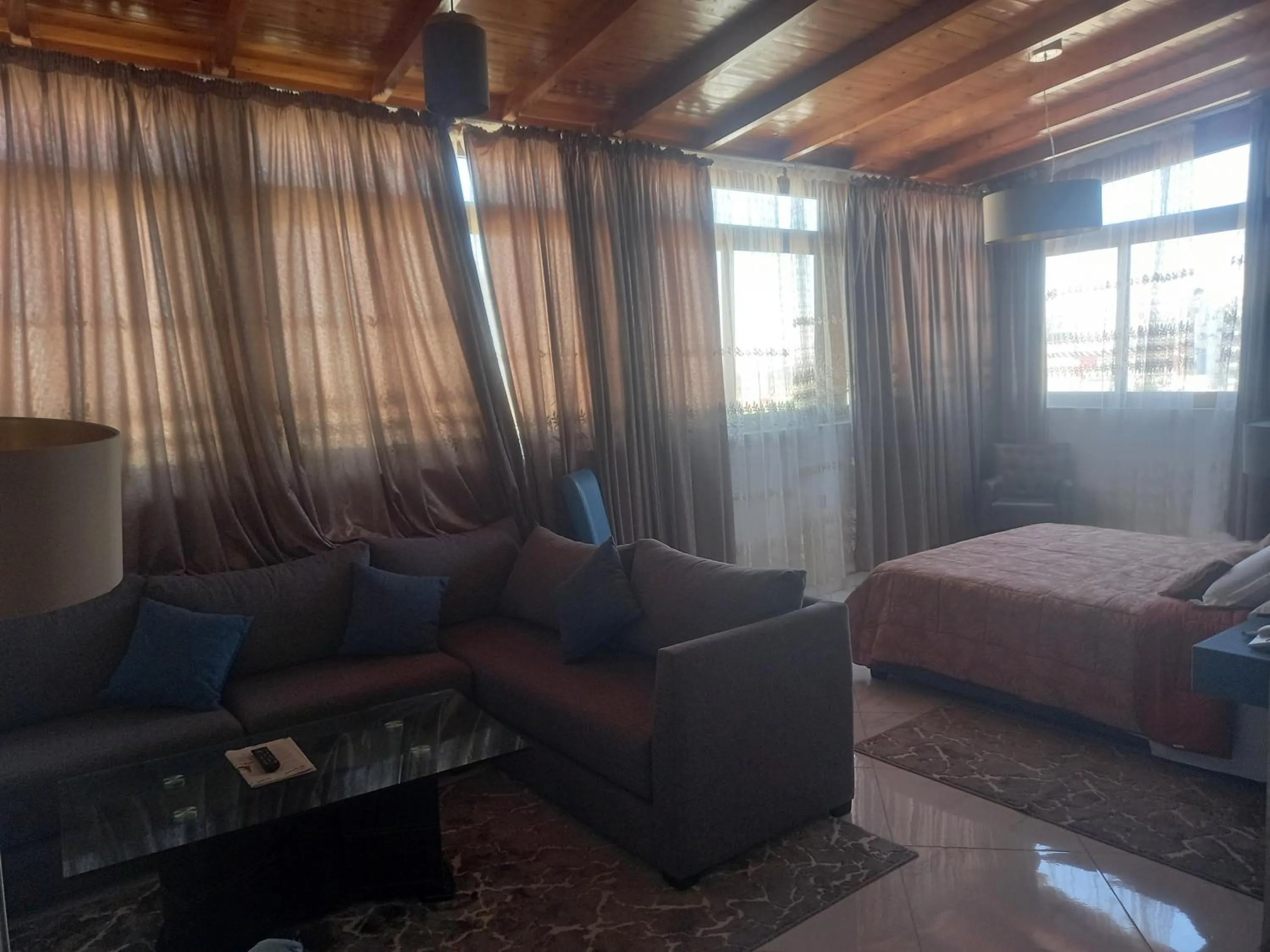 Property building, Bed in Hotel Salime Al Khozama
